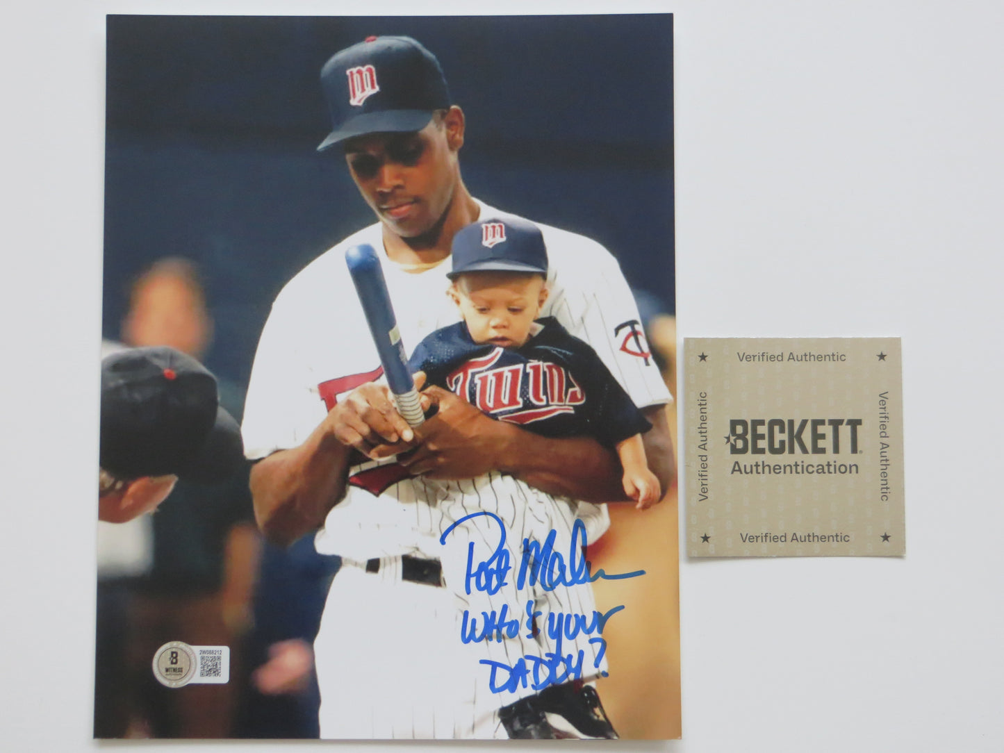 PAT PATRICK MAHOMES SR. TWINS SIGNED 8x10 PHOTO w/WHO'SYOURDADDY Chiefs BAS