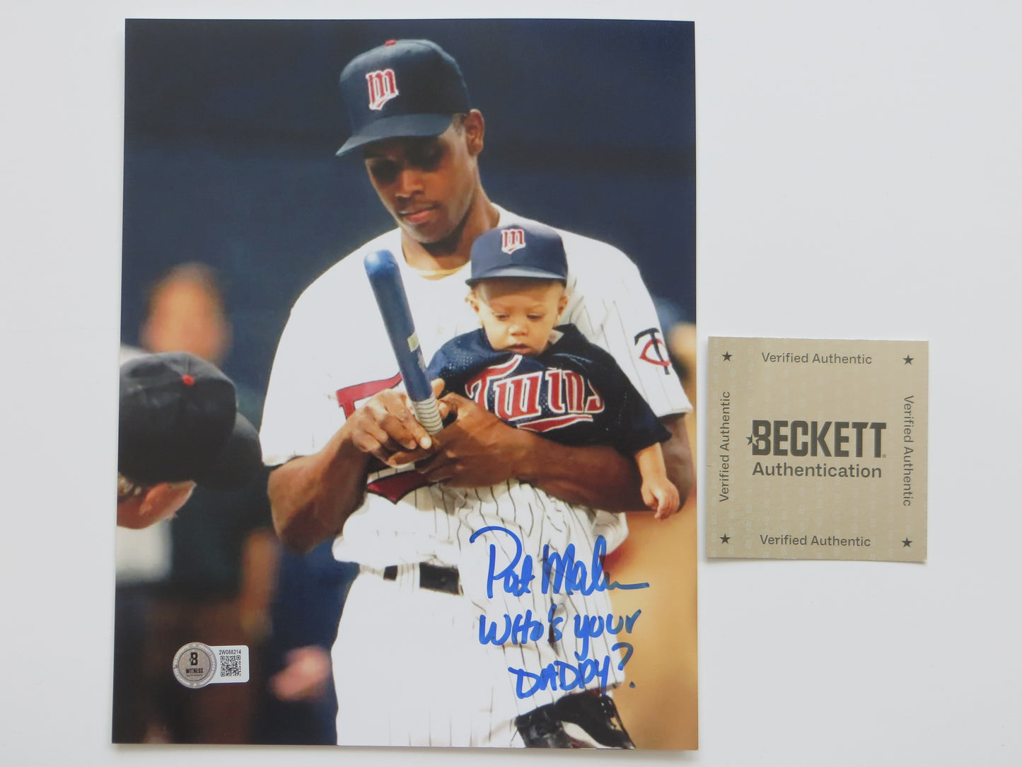 PAT PATRICK MAHOMES SR. TWINS SIGNED 8x10 PHOTO w/WHO'SYOURDADDY Chiefs BAS