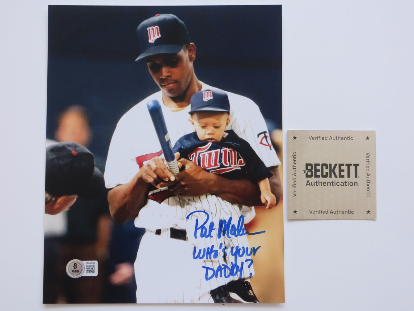 PAT PATRICK MAHOMES SR. TWINS SIGNED 8x10 PHOTO w/WHO'SYOURDADDY Chiefs BAS