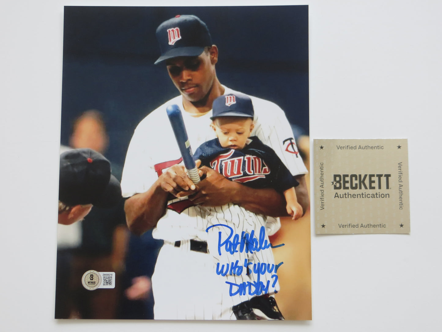 PAT PATRICK MAHOMES SR. TWINS SIGNED 8x10 PHOTO w/WHO'SYOURDADDY Chiefs BAS