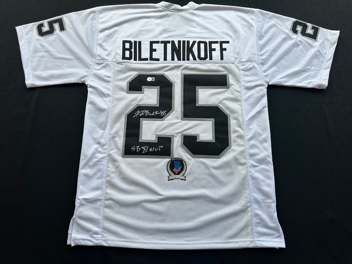 FRED BILETNIKOFF Oakland Raiders SIGNED FOOTBALL WHITE JERSEY XL w/SB XI MVP BAS