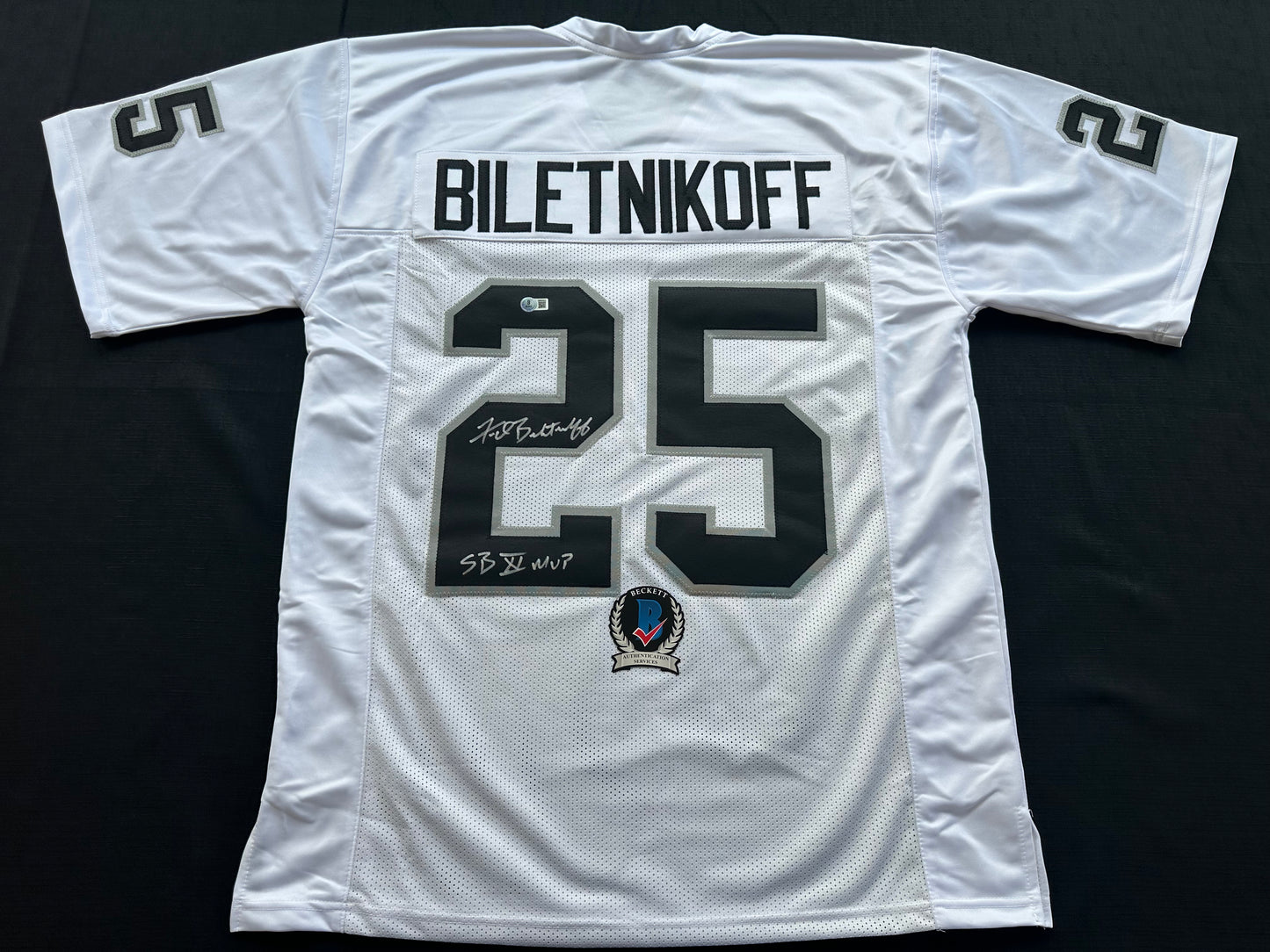 FRED BILETNIKOFF Oakland Raiders SIGNED FOOTBALL WHITE JERSEY XL w/SB XI MVP BAS
