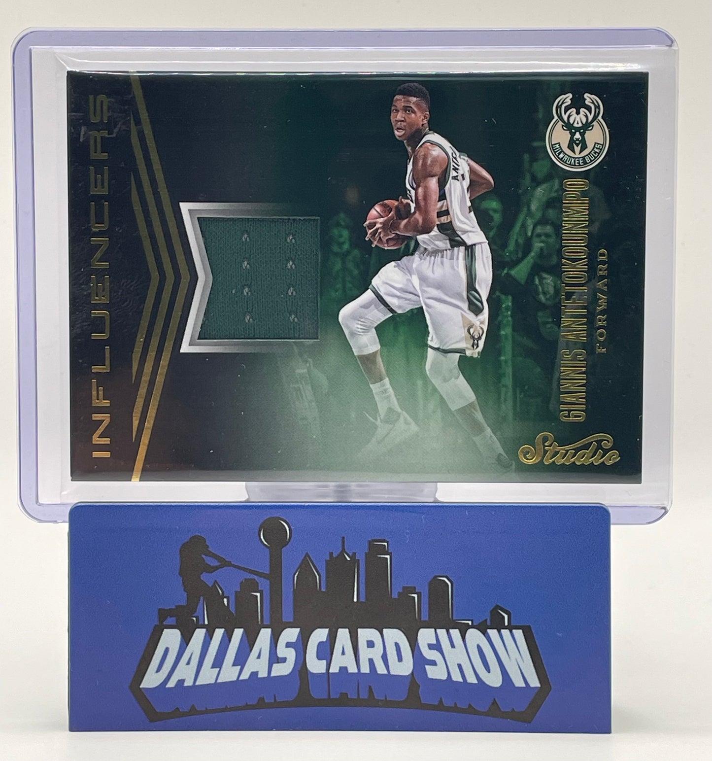 2016-17 Panini Studio #22 Giannis Antetokounmpo Influecers Relic