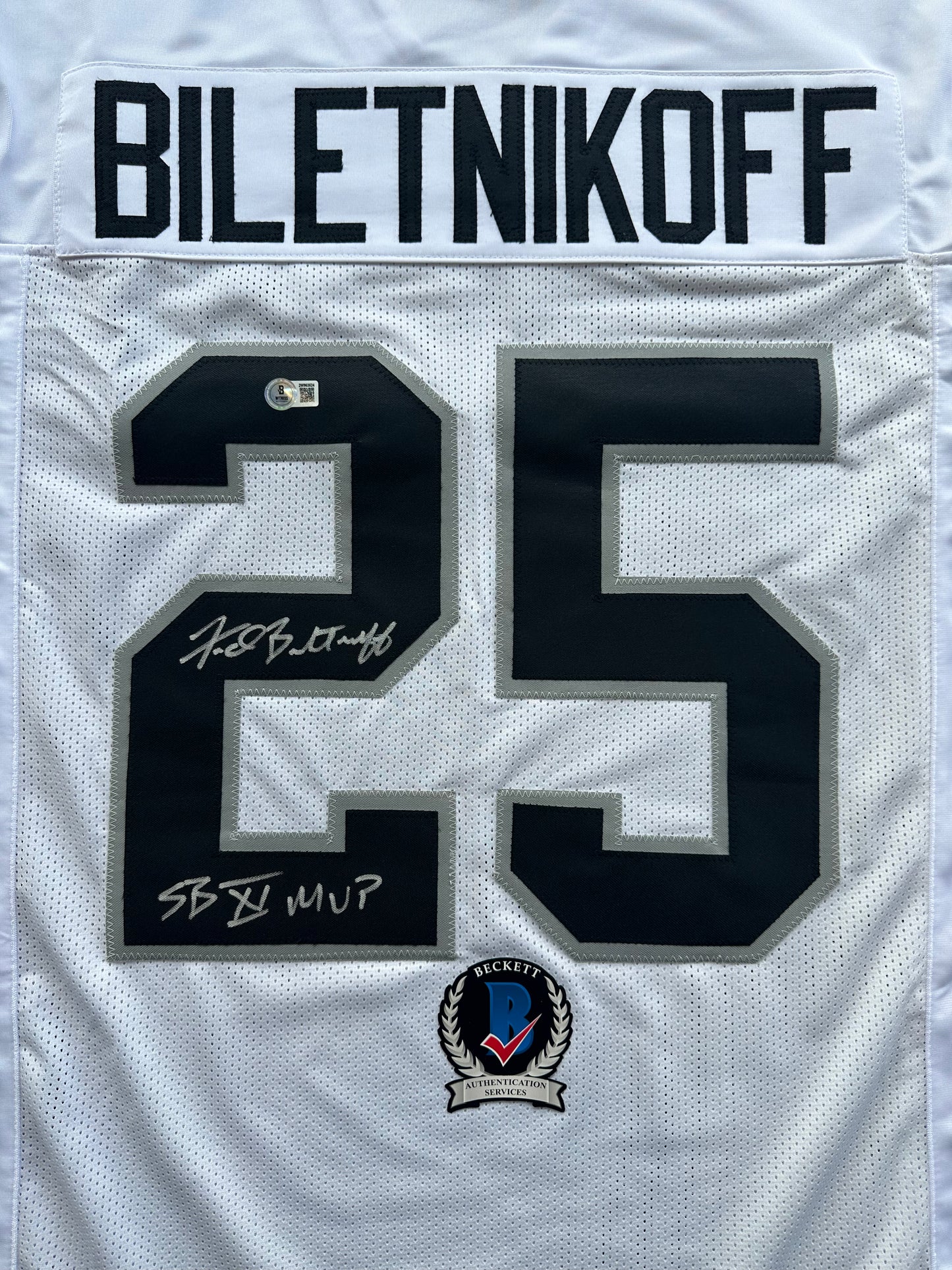 FRED BILETNIKOFF Oakland Raiders SIGNED FOOTBALL WHITE JERSEY XL w/SB XI MVP BAS