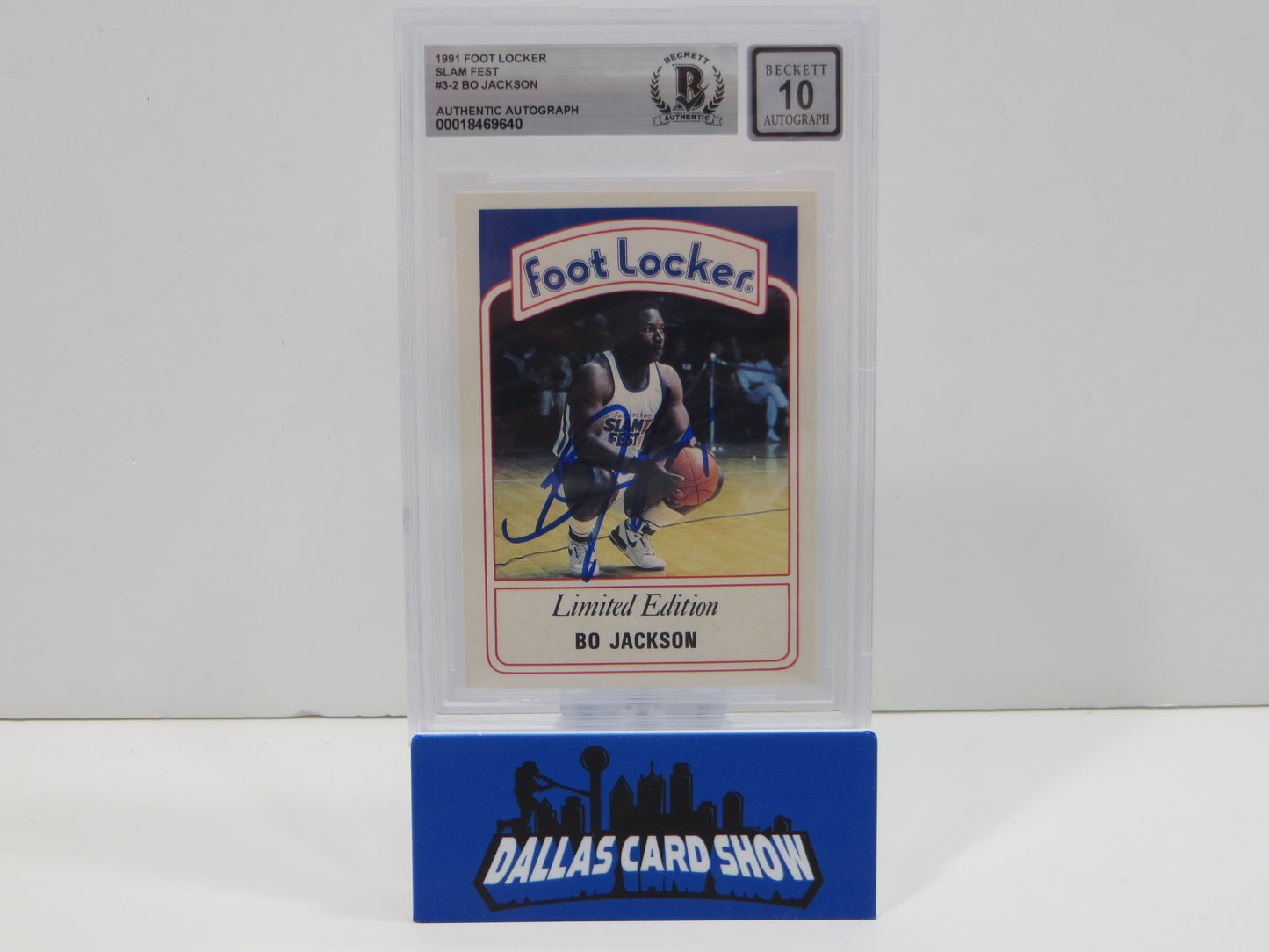 BO JACKSON SIGNED 1991 Foot Locker Slam Fest #3-2 BGS BAS SLAB AUTO 10