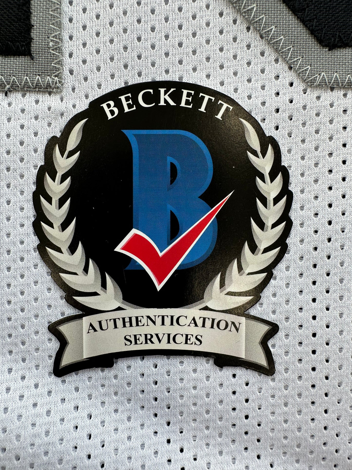 FRED BILETNIKOFF Oakland Raiders SIGNED FOOTBALL WHITE JERSEY XL FSU BAS