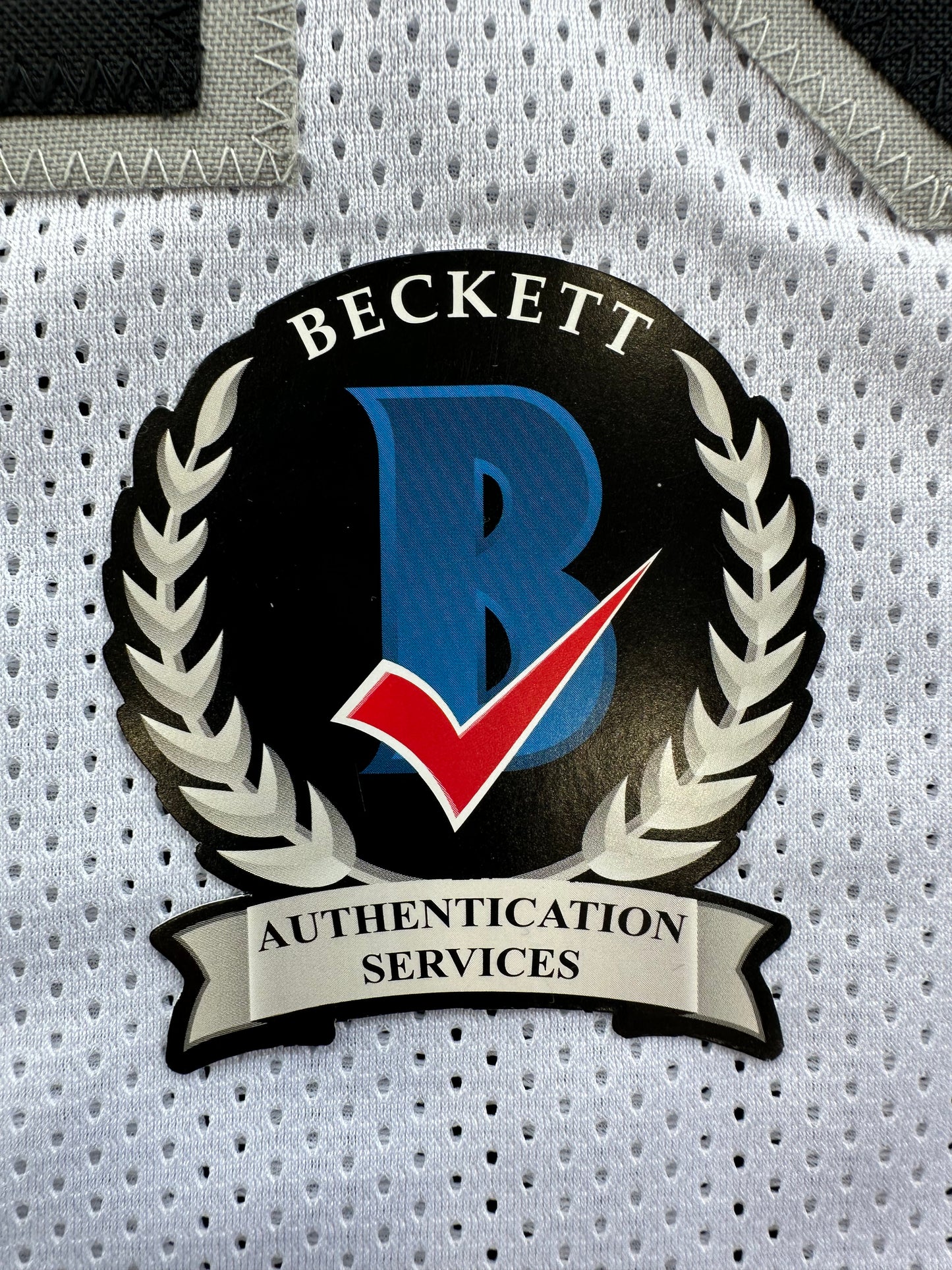 FRED BILETNIKOFF Oakland Raiders SIGNED FOOTBALL WHITE JERSEY XL FSU BAS