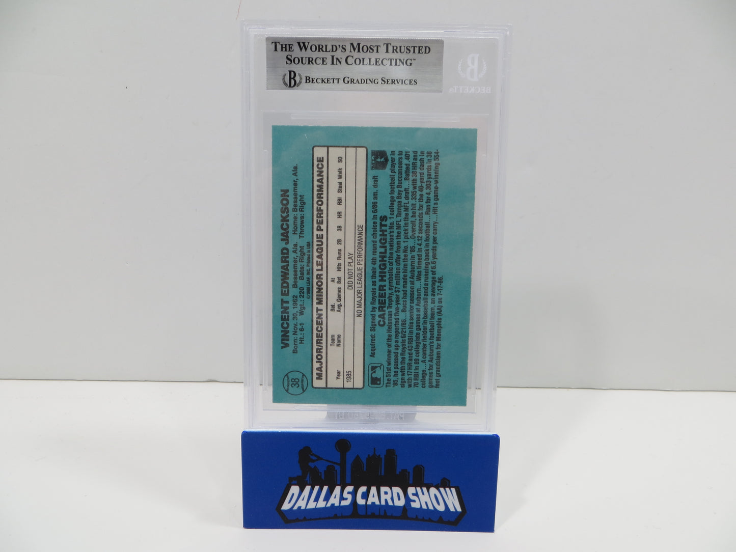 BO JACKSON SIGNED 1986 Donruss Rookies #38 XRC BGS BAS SLAB Raiders Royals