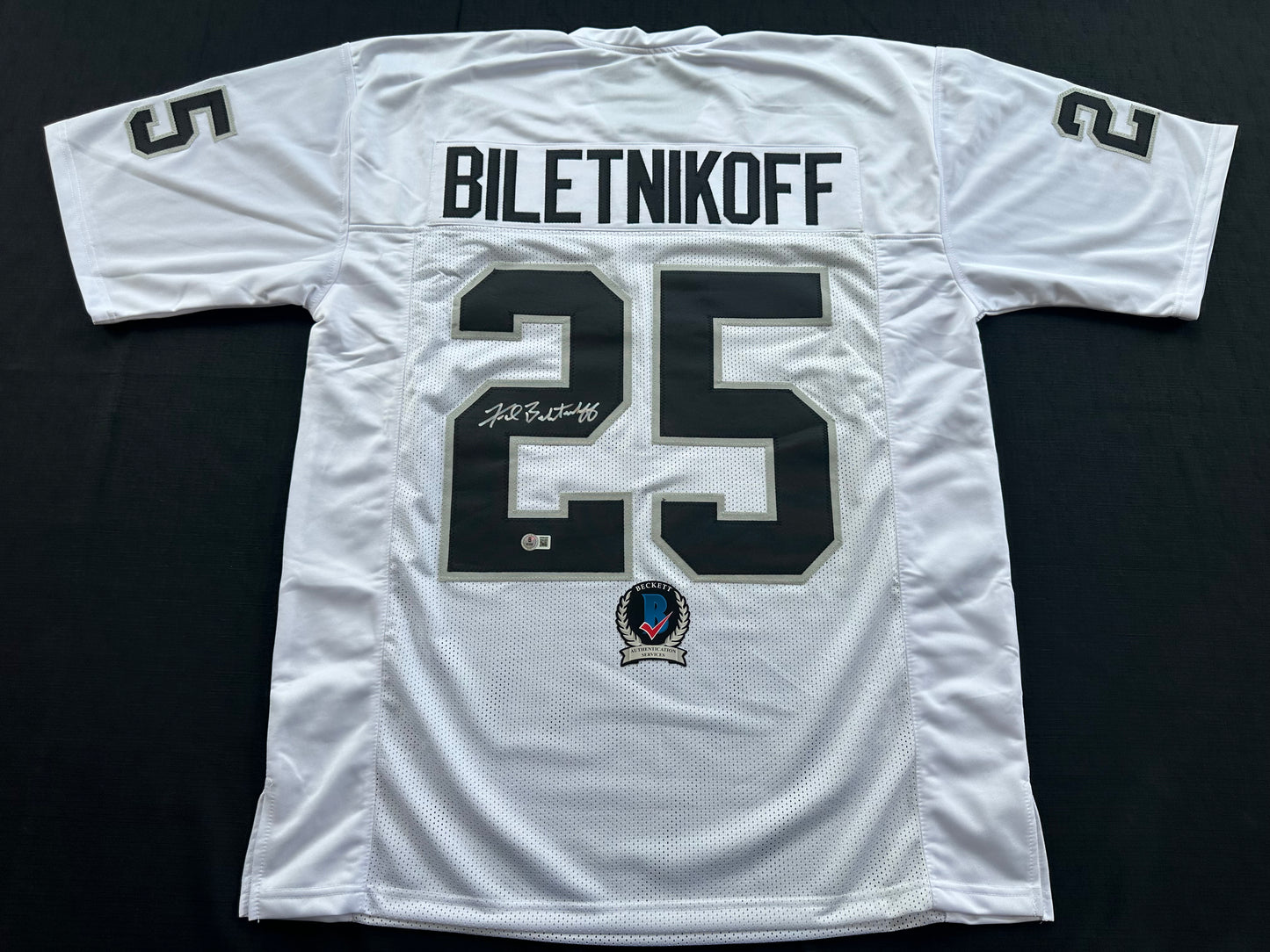 FRED BILETNIKOFF Oakland Raiders SIGNED FOOTBALL WHITE JERSEY XL FSU BAS