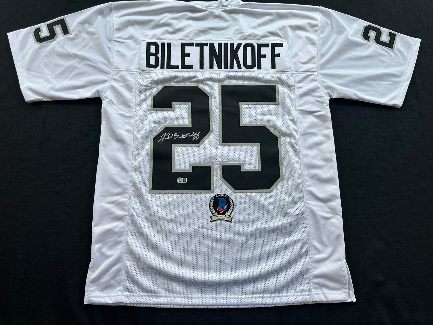 FRED BILETNIKOFF Oakland Raiders SIGNED FOOTBALL WHITE JERSEY XL FSU BAS