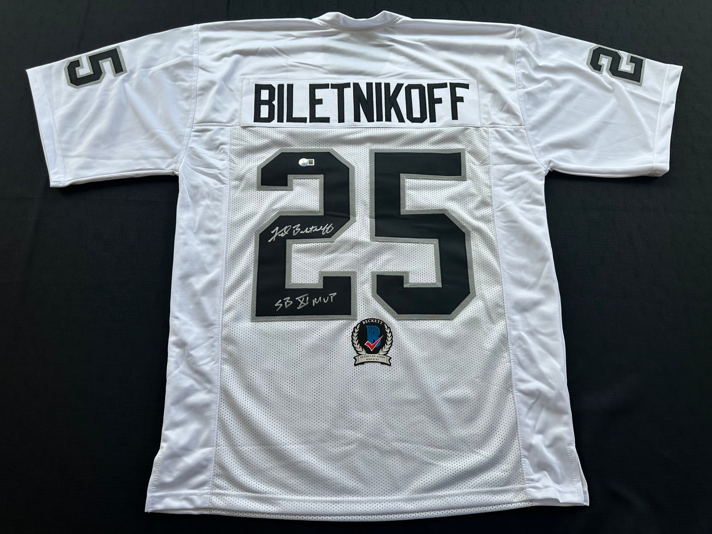 FRED BILETNIKOFF Oakland Raiders SIGNED FOOTBALL WHITE JERSEY XL w/SB XI MVP BAS