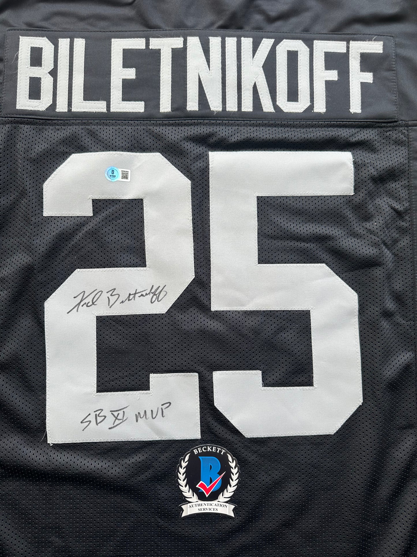 FRED BILETNIKOFF Oakland Raiders SIGNED FOOTBALL JERSEY XL w/SB XI MVP FSU BAS