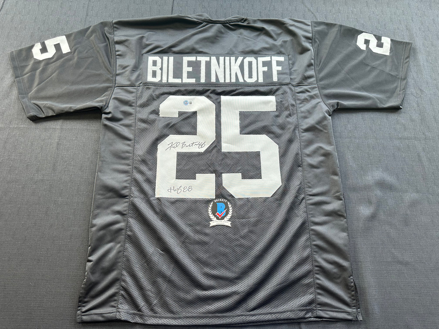 FRED BILETNIKOFF Oakland Raiders SIGNED FOOTBALL JERSEY XL w/SB XI MVP FSU BAS
