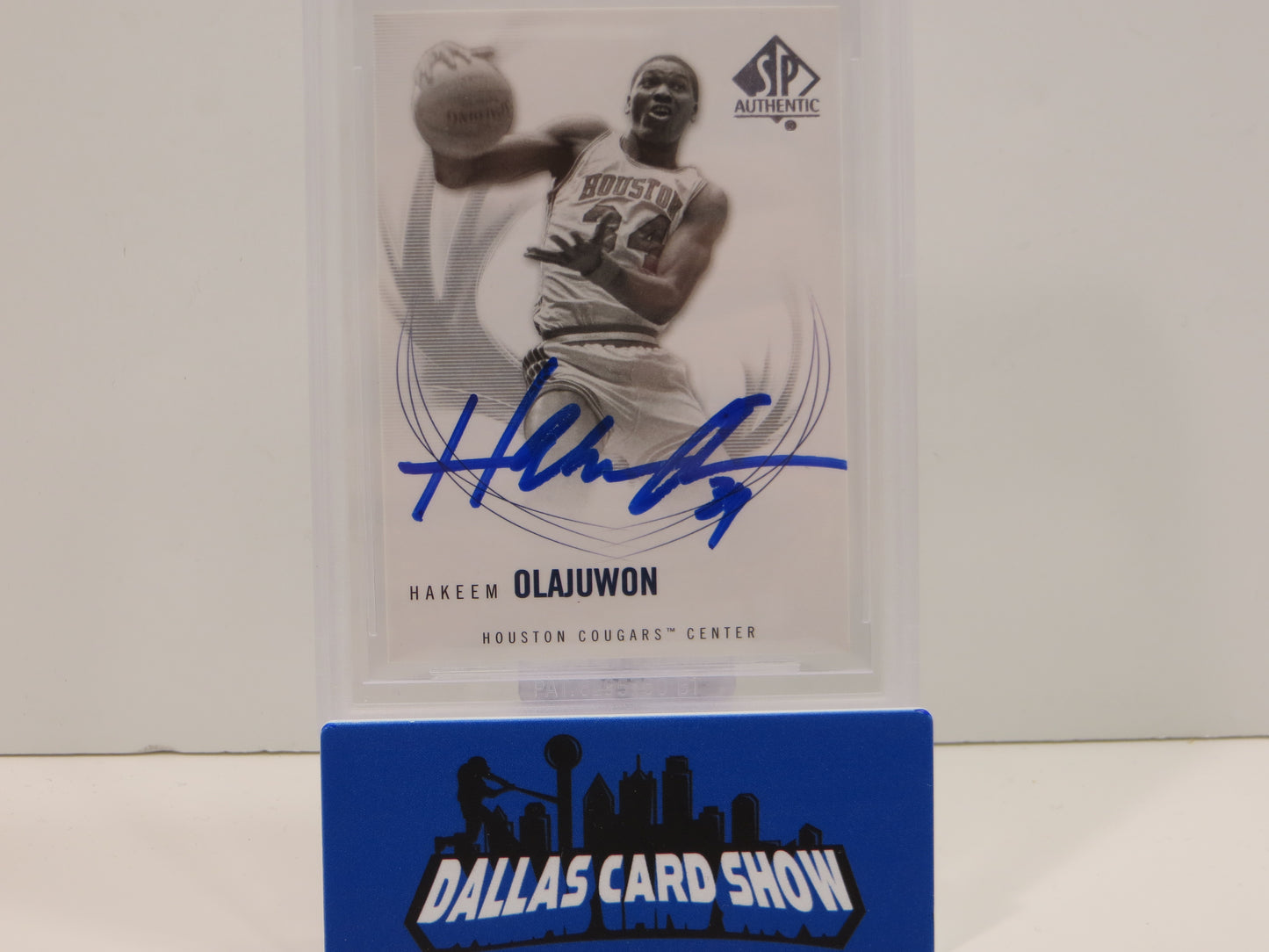 HAKEEM OLAJUWON SIGNED 2010-11 SP Authentic #6 BGS BAS SLAB Houston Rockets Cougars