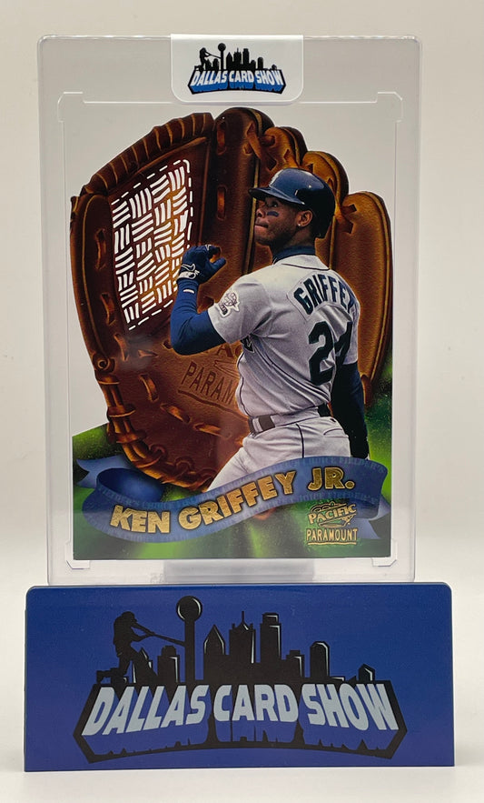 1998 Pacific Paramount 16 Ken Griffey Jr. Fielder's Choice Mariners Die-Cut