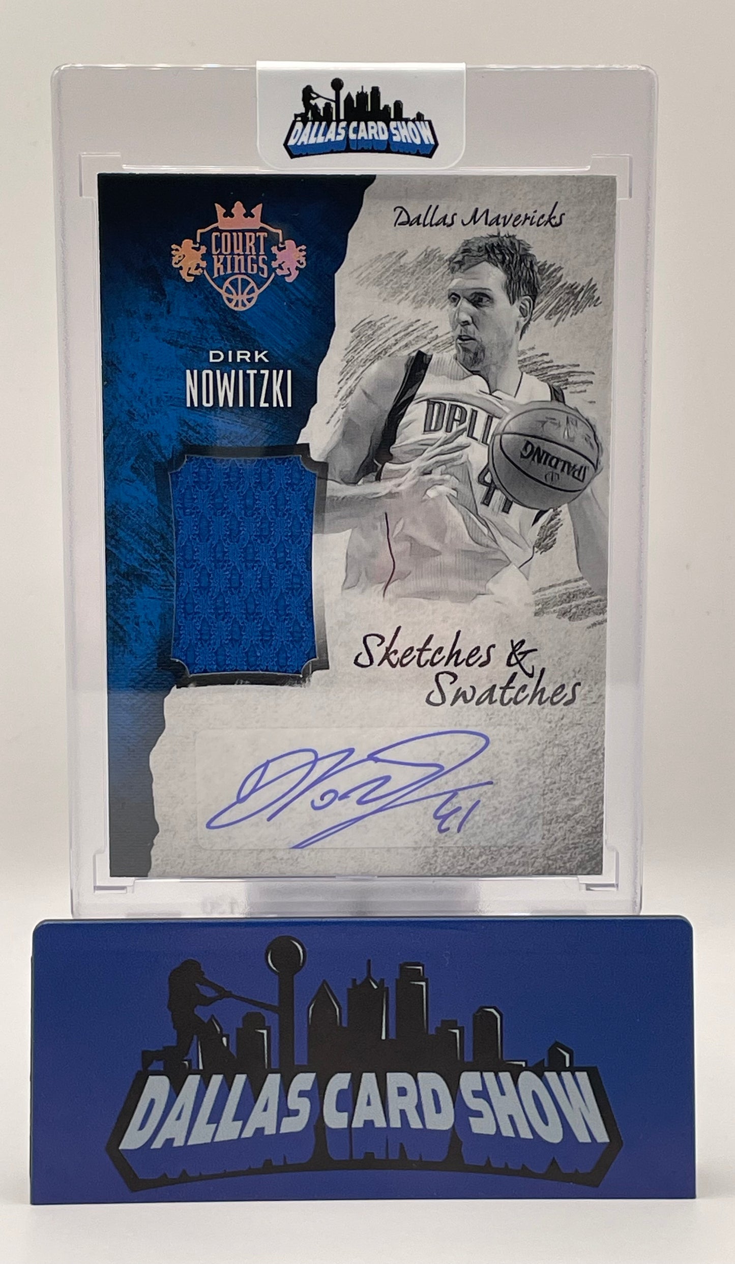 2016-17 Panini Court Kings #25 Dirk Nowitzki Sketches & Swatches Autogragh /25