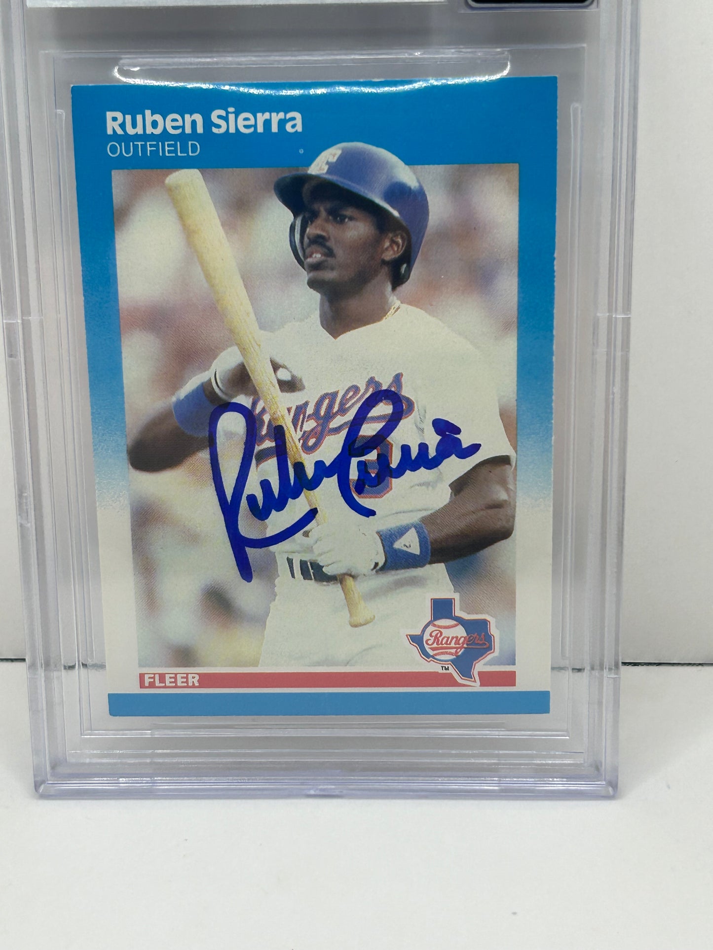 1987 Fleer Ruben Sierra #138 Auto Beckett Witnessed Beckett 10 Auto (3275)