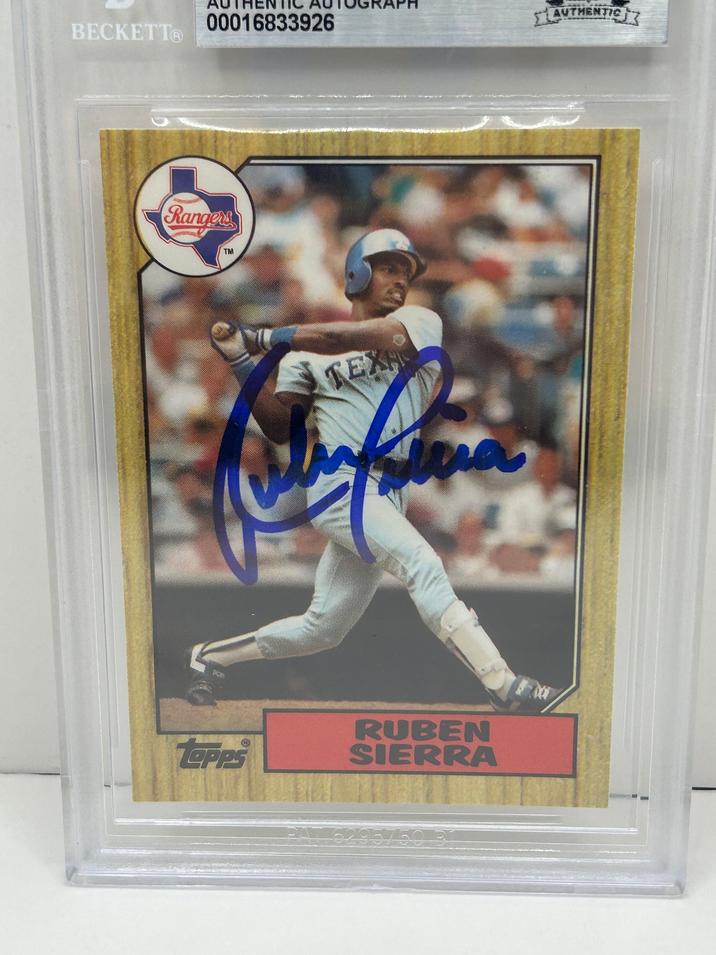 1987 Topps Tiffany Ruben Sierra #261 Auto Beckett Witnessed Beckett Authentic (3926)