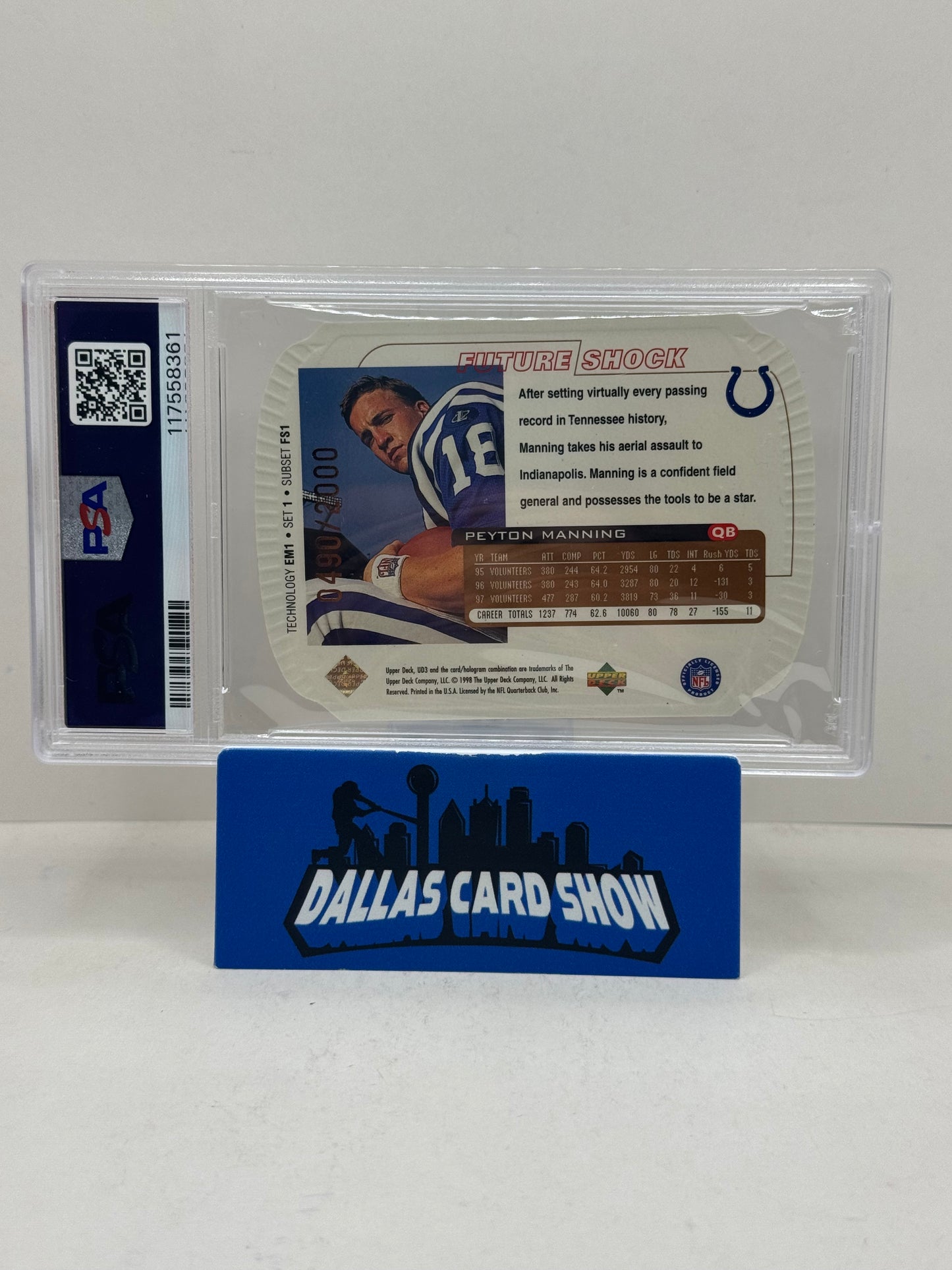 1998 UD3 #1 Peyton Manning Future Shock Rookie RC Die-Cut /2000 PSA 8