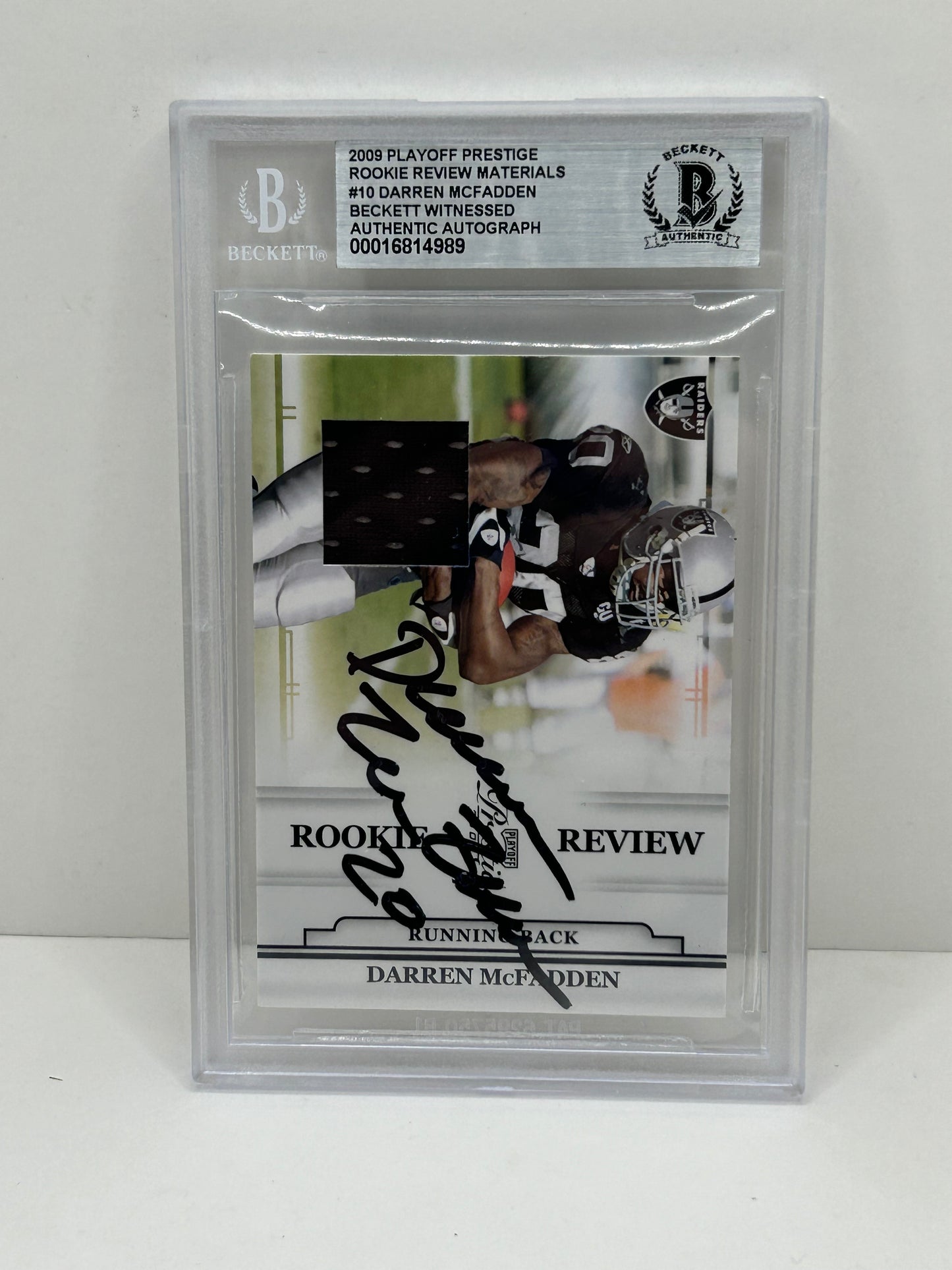 2009 Playoff Prestige Darren Mcfadden #10 Auto Rookie Review Materials Beckett Auth