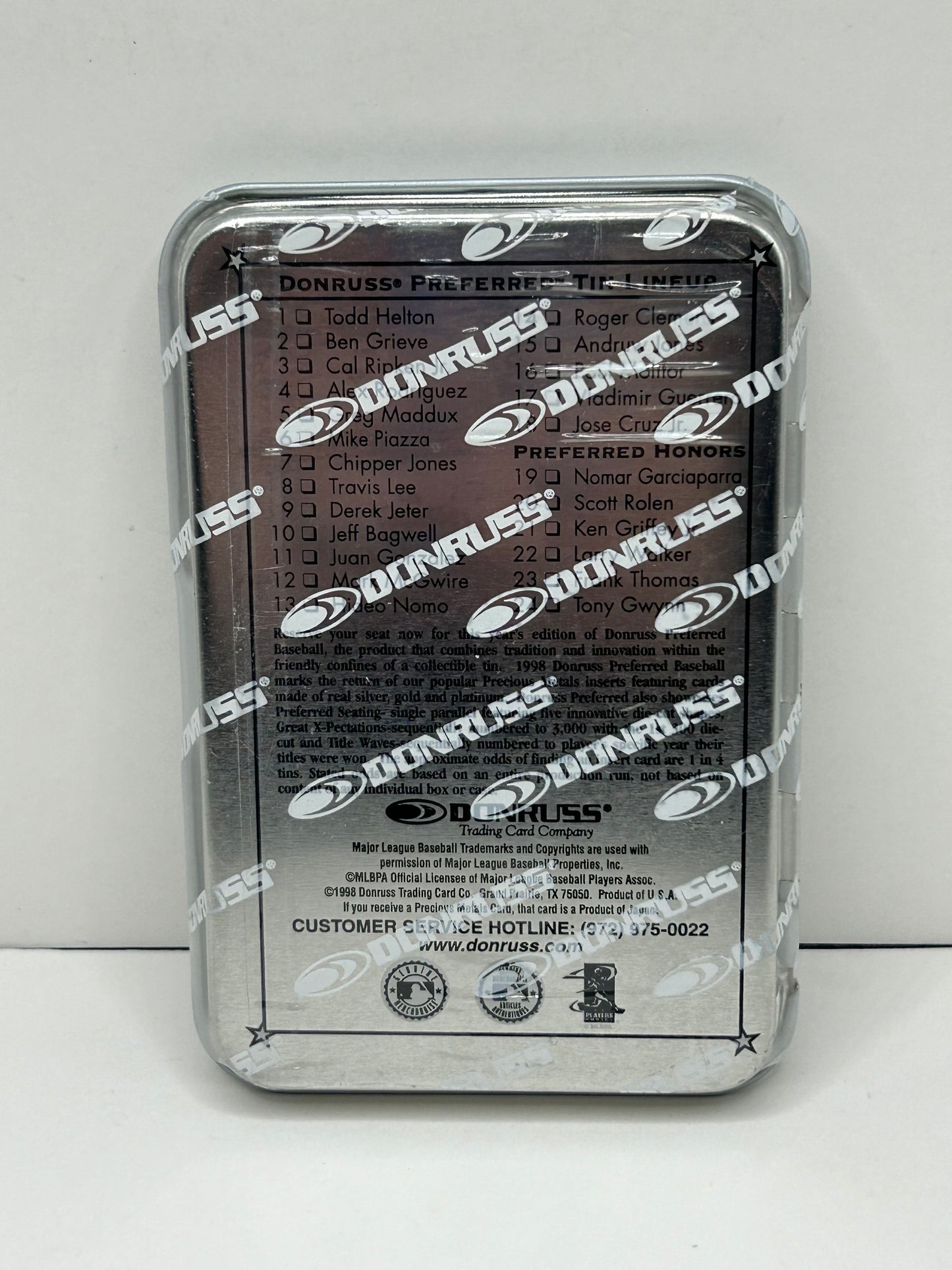 1998 Donruss Preferred Greg Maddux Tin #898/999 5 Cards Per Tin