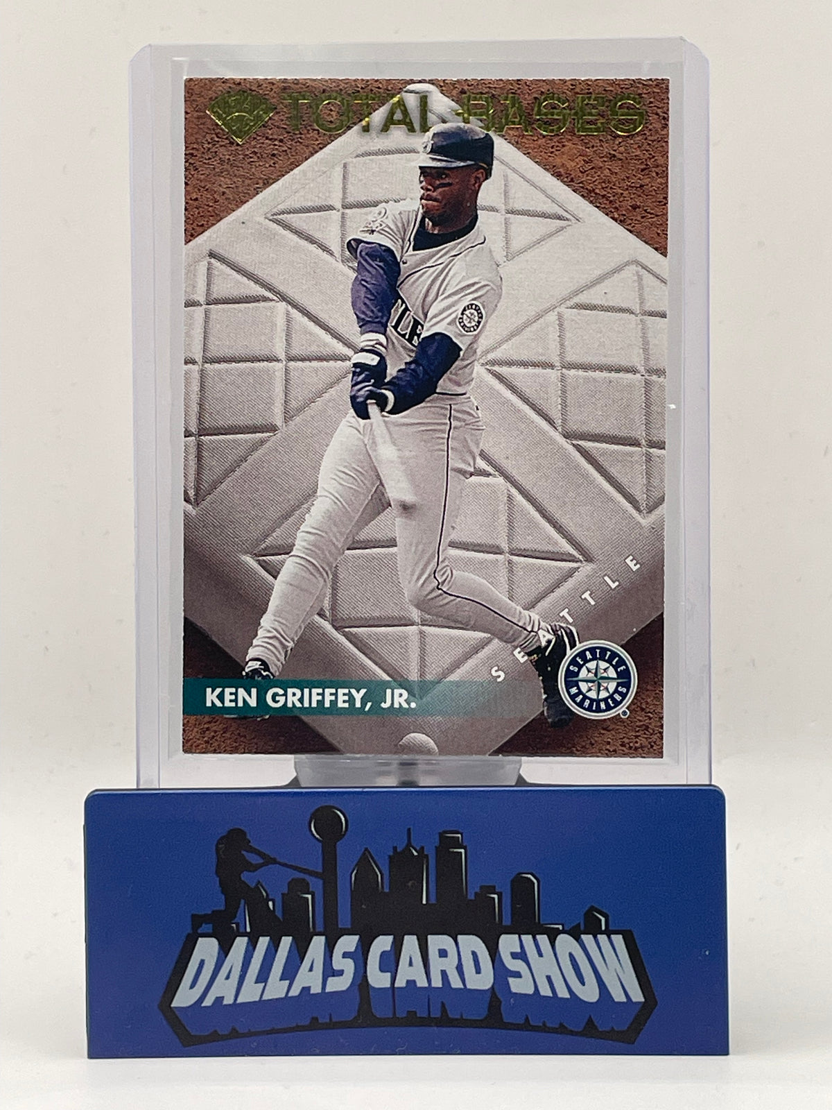 1996 Leaf #9 Ken Griffey Jr. Total Bases /5000