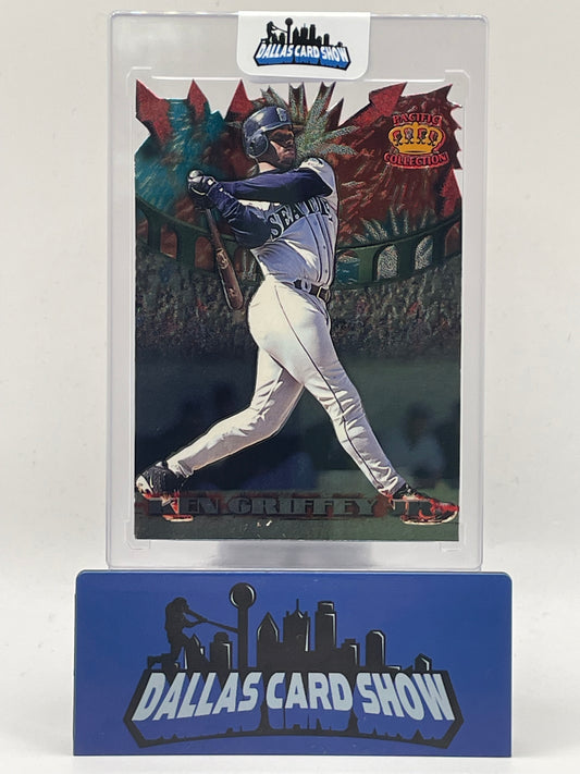 1997 Pacififc #FW-11 Ken Griffey Jr. Jardinero Die-Cut