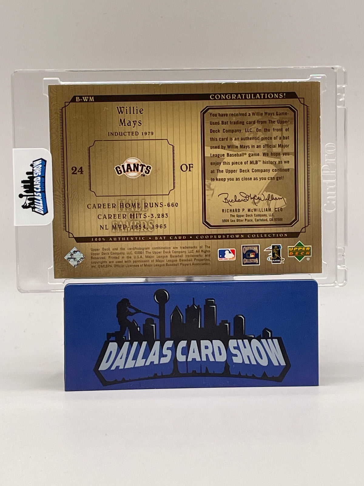 2001 Upper Deck #B-WM Willie Mays Cooperstown Hall of Famers Relic