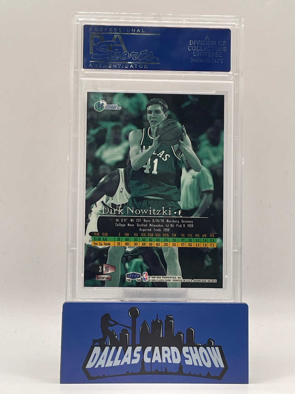 1998 Flair Showcase #16 Dirk Nowitzki Row 3 PSA 9
