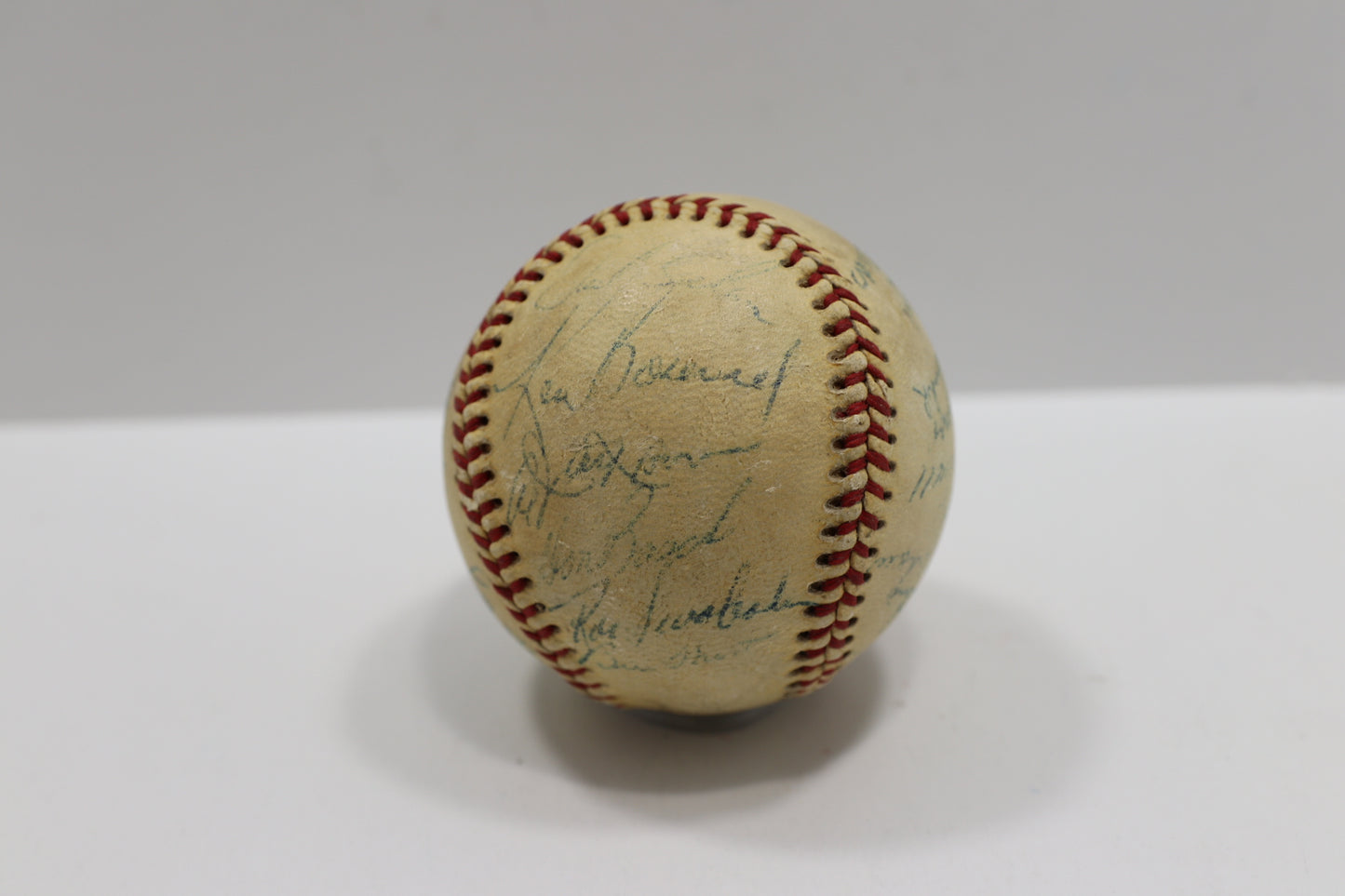 1968 NEW YORK METS SIGNED SPALDING BASEBALL Nolan Ryan Tom Seaver Gil Hodges PSA