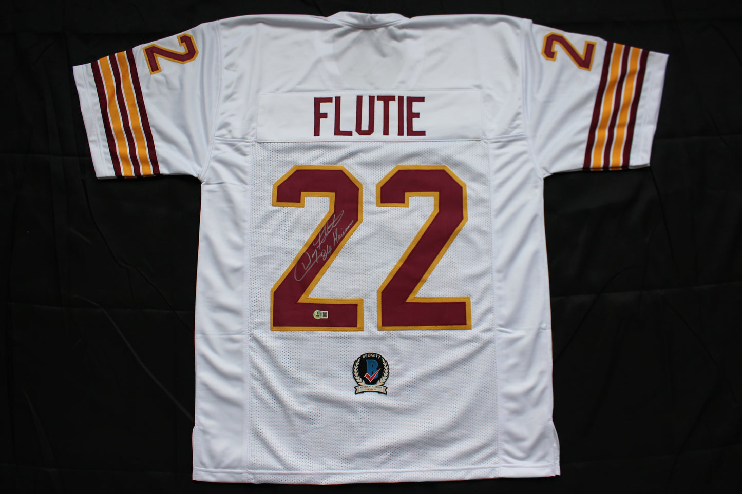 DOUG FLUTIE BOSTON COLLEGE EAGLES SIGNED HOME FOOTBALL JERSEY w/84Heisman Bills BAS COA
