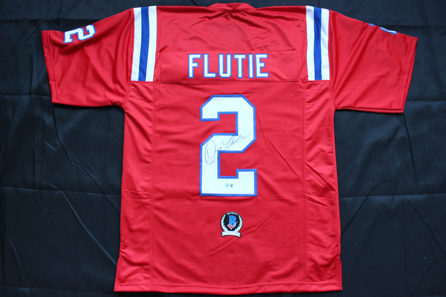 DOUG FLUTIE NEW ENGLAND PATRIOTS SIGNED FOOTBALL JERSEY Boston College Bills BAS COA