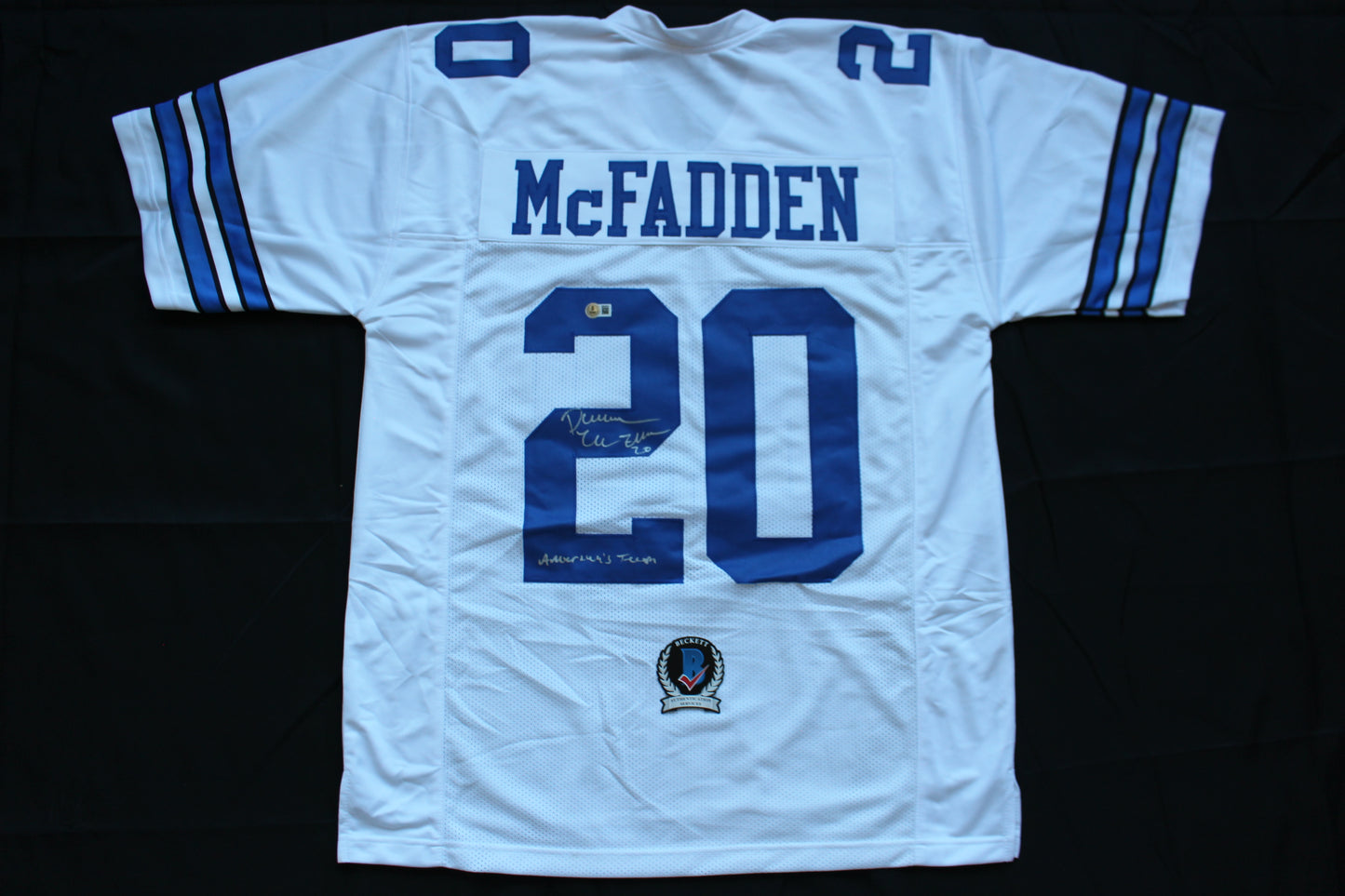 DARREN McFADDEN DALLAS COWBOYS SIGNED FOOTBALL JERSEY w/AmericasTeam Razorbacks BAS