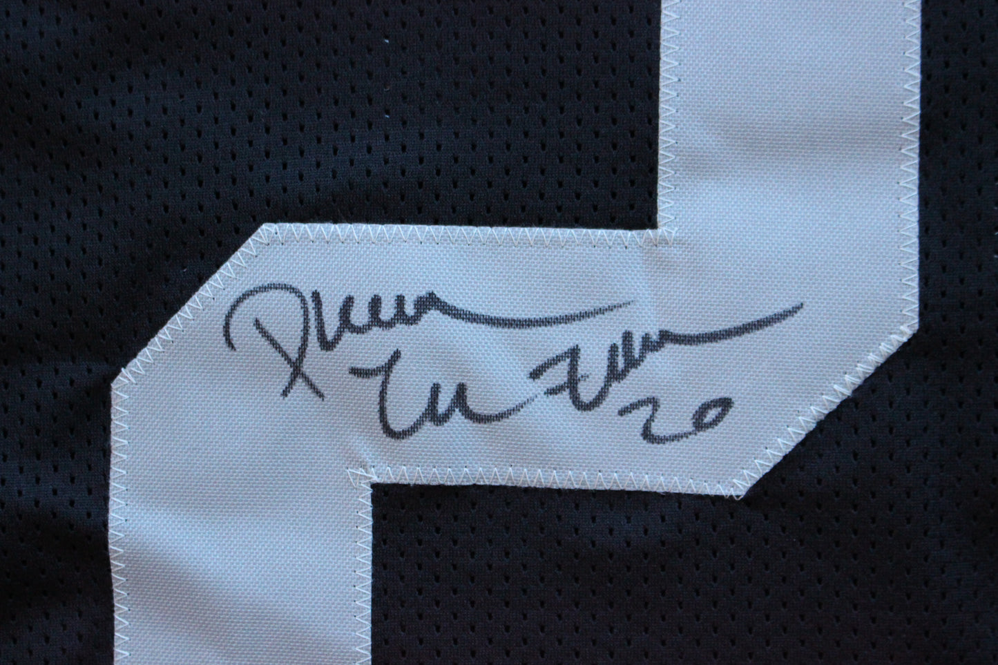 DARREN McFADDEN OAKLAND RAIDERS SIGNED FOOTBALL JERSEY w/MenInBlack Arkansas BAS