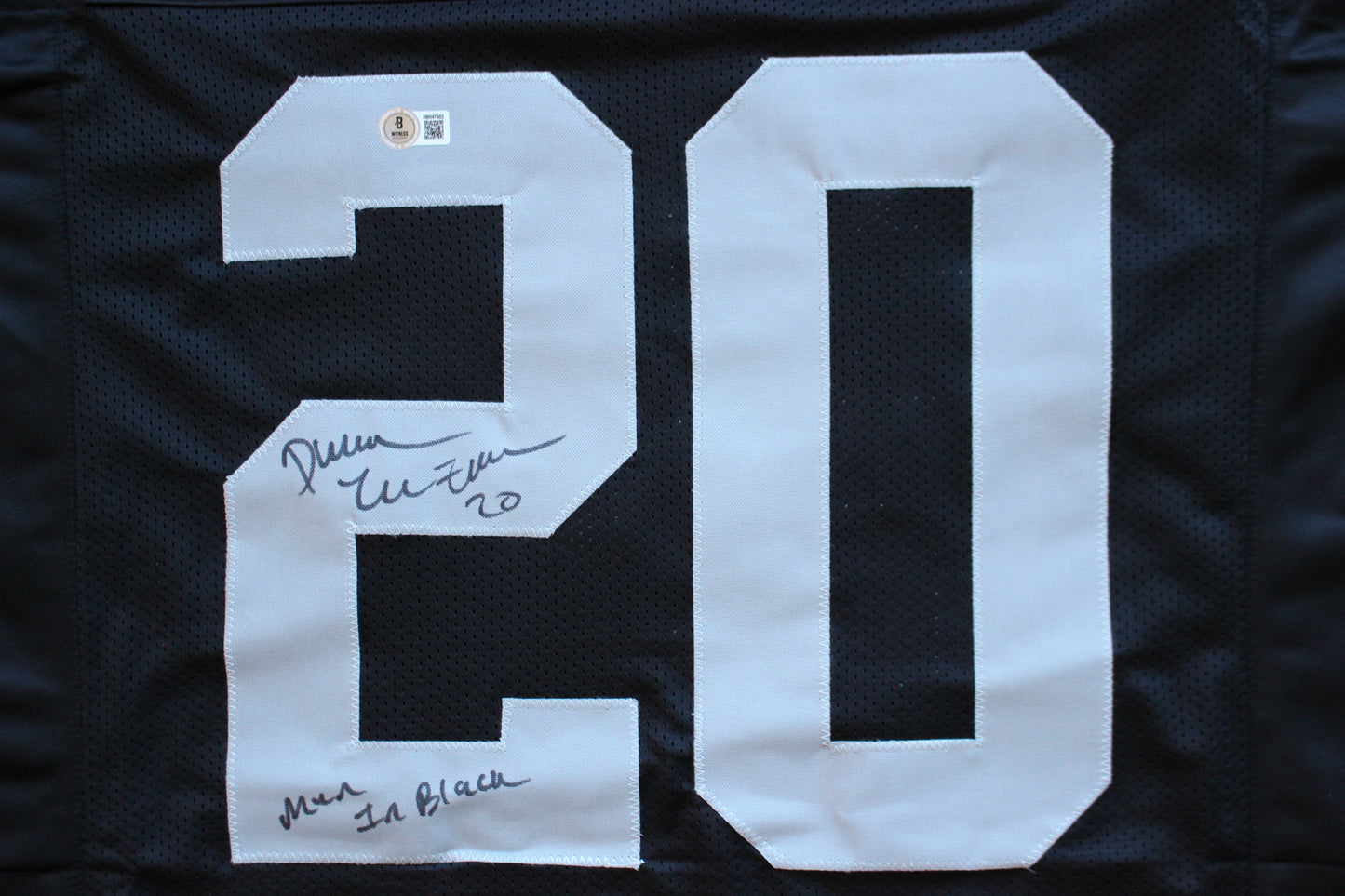 DARREN McFADDEN OAKLAND RAIDERS SIGNED FOOTBALL JERSEY w/MenInBlack Arkansas BAS