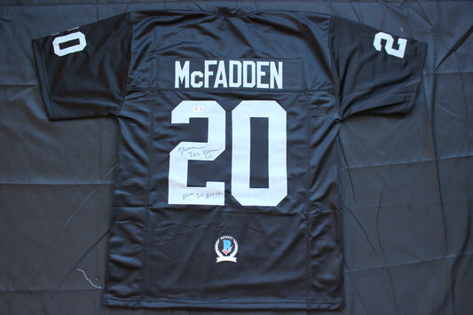 DARREN McFADDEN OAKLAND RAIDERS SIGNED FOOTBALL JERSEY w/MenInBlack Arkansas BAS