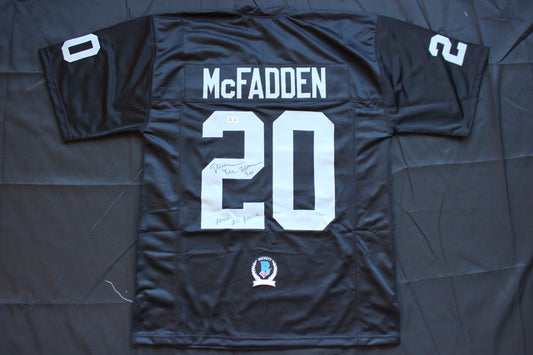 DARREN McFADDEN OAKLAND RAIDERS SIGNED FOOTBALL JERSEY w/MenInBlack Arkansas BAS