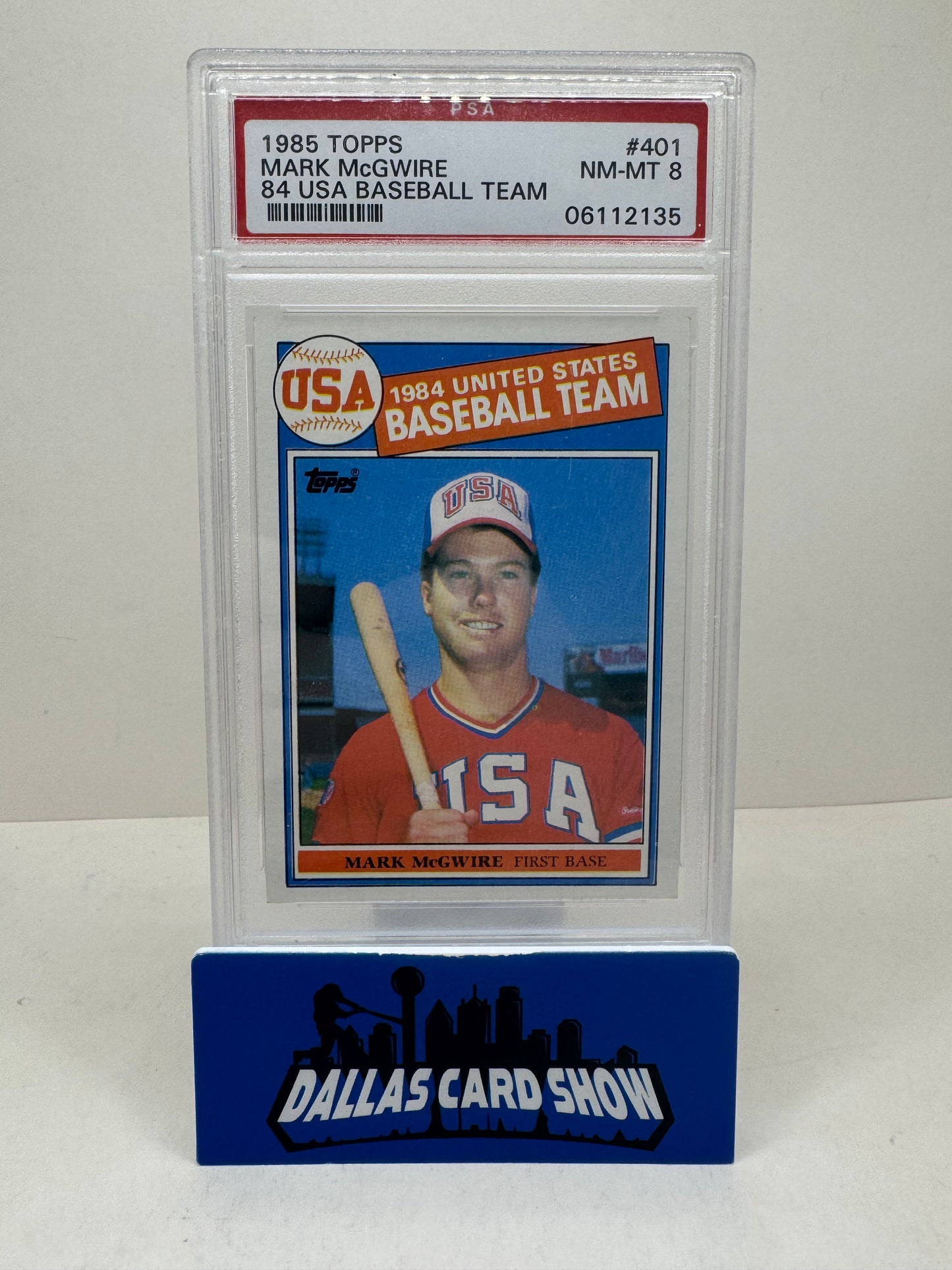 1985 Topps Mark McGwire Rookie #401 PSA 8