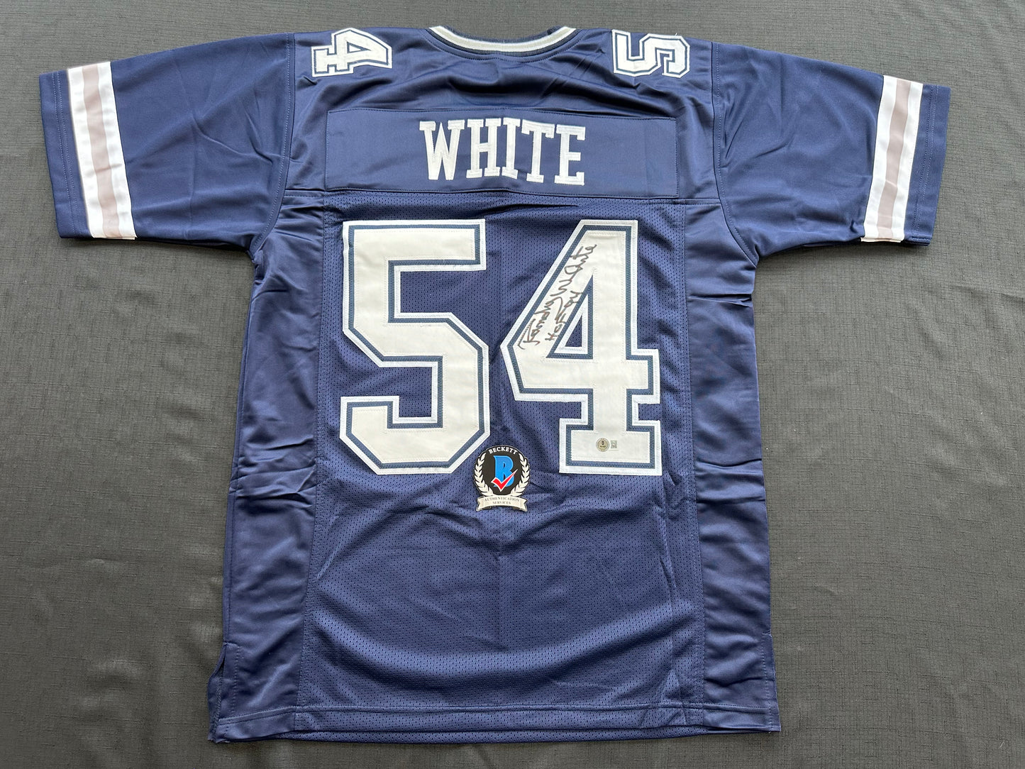 RANDY WHITE DALLAS COWBOYS SIGNED BLUE JERSEY w/HOF 94 INSCRIPTION BAS