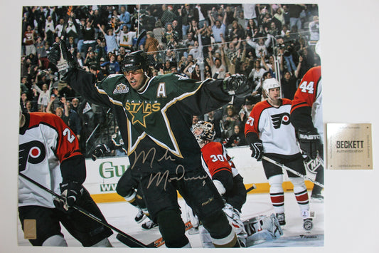 MIKE MODANO Dallas Stars SIGNED Goal 16x20 PHOTO BAS