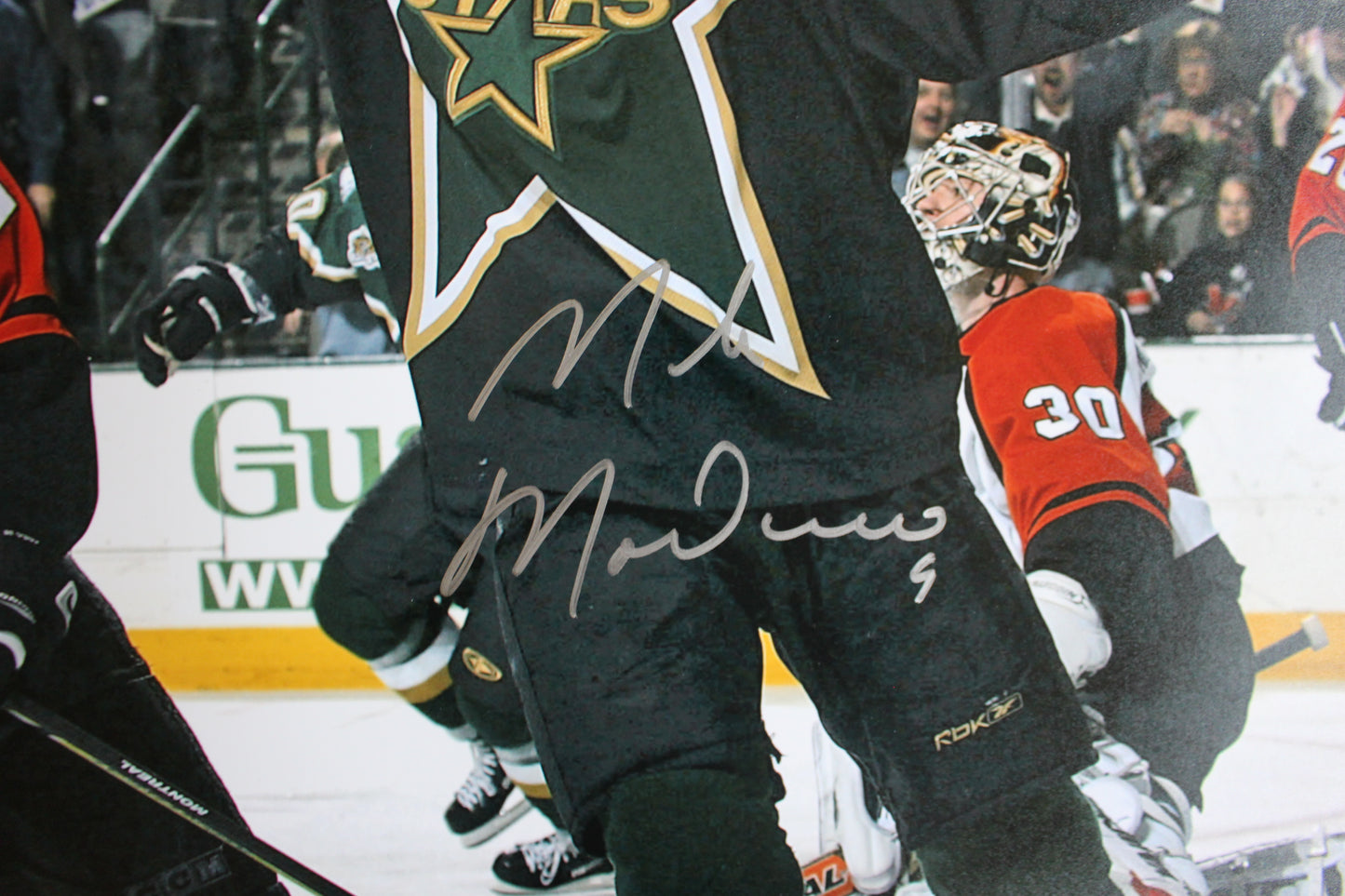 MIKE MODANO Dallas Stars SIGNED Goal 16x20 PHOTO BAS