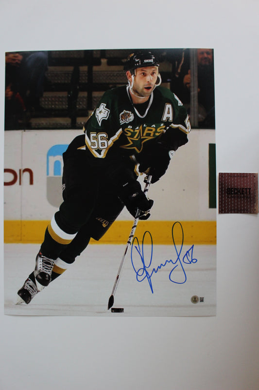 SERGEI ZUBOV DALLAS STARS SIGNED 16x20 PHOTO PuckControl BAS COA
