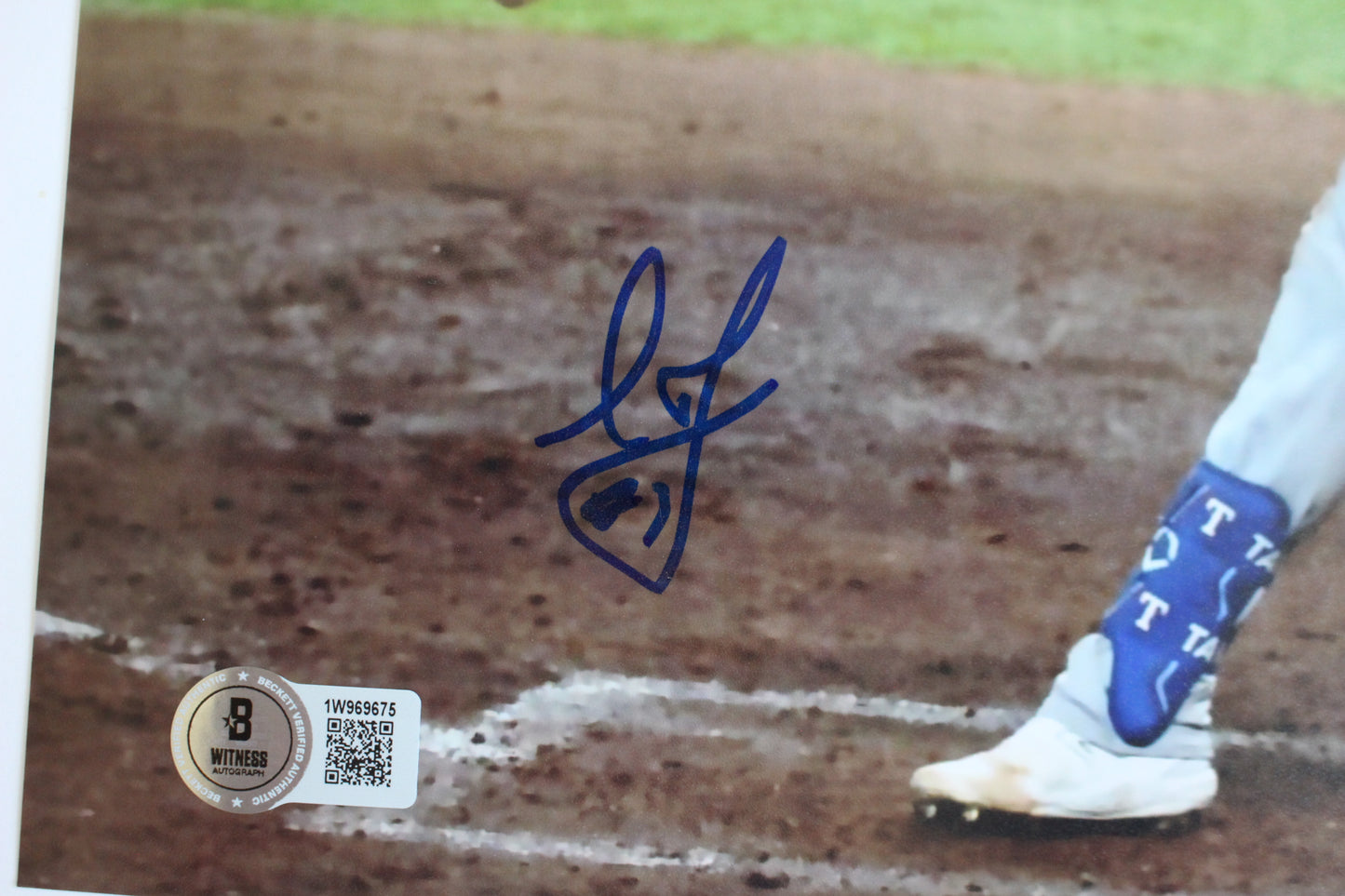 LEODY TAVARAS TEXAS RANGERS SIGNED 8x10 2023 World Series BAS COA