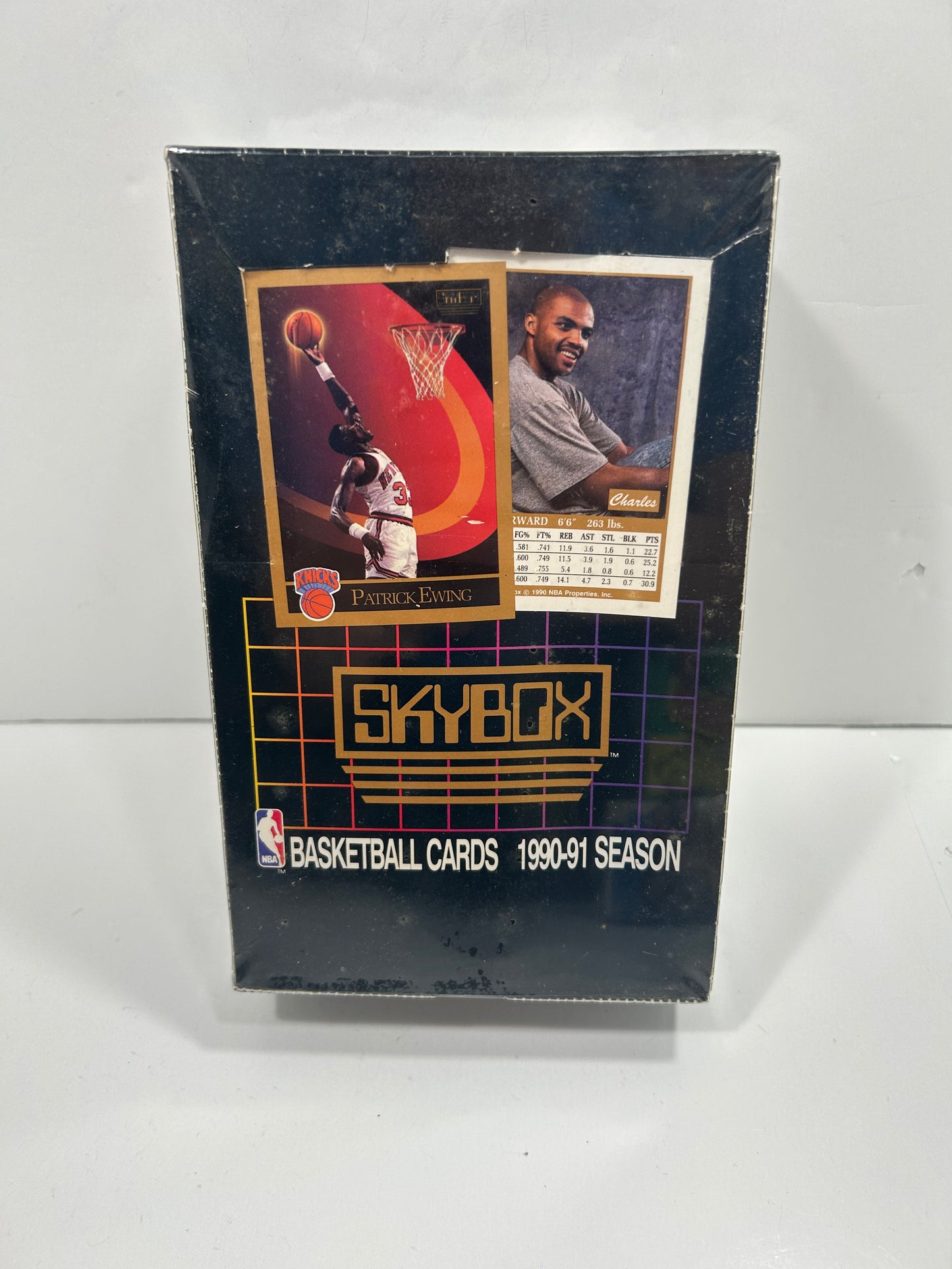 1990-91 SkyBox Series 1 Basketball Unopened Box