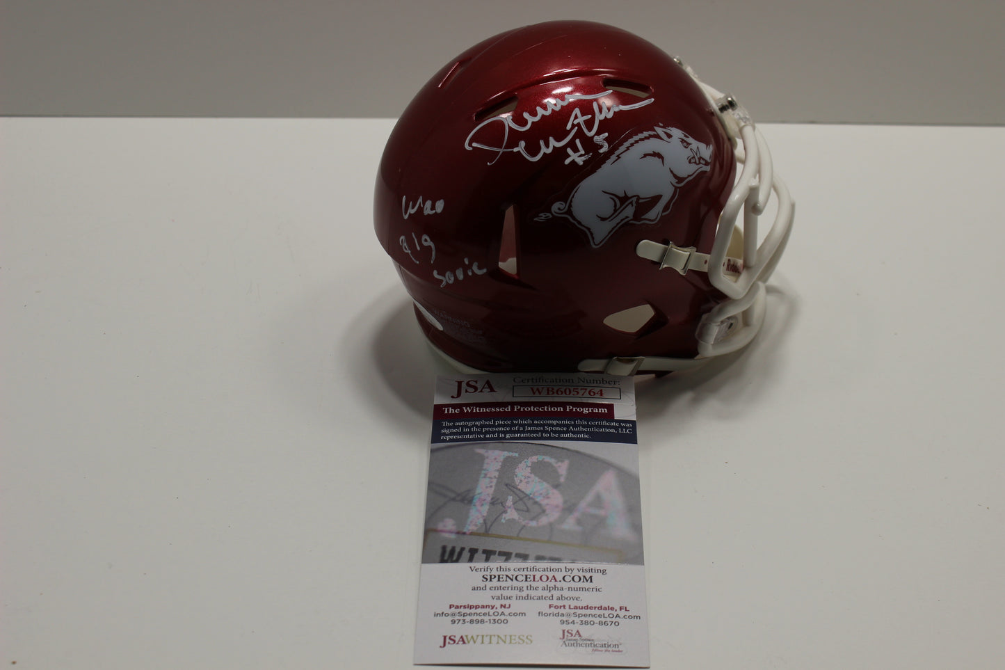 DARREN McFADDEN ARKANSAS RAZORBACKS SIGNED MINI HELMET w/WooPigSooie JSA