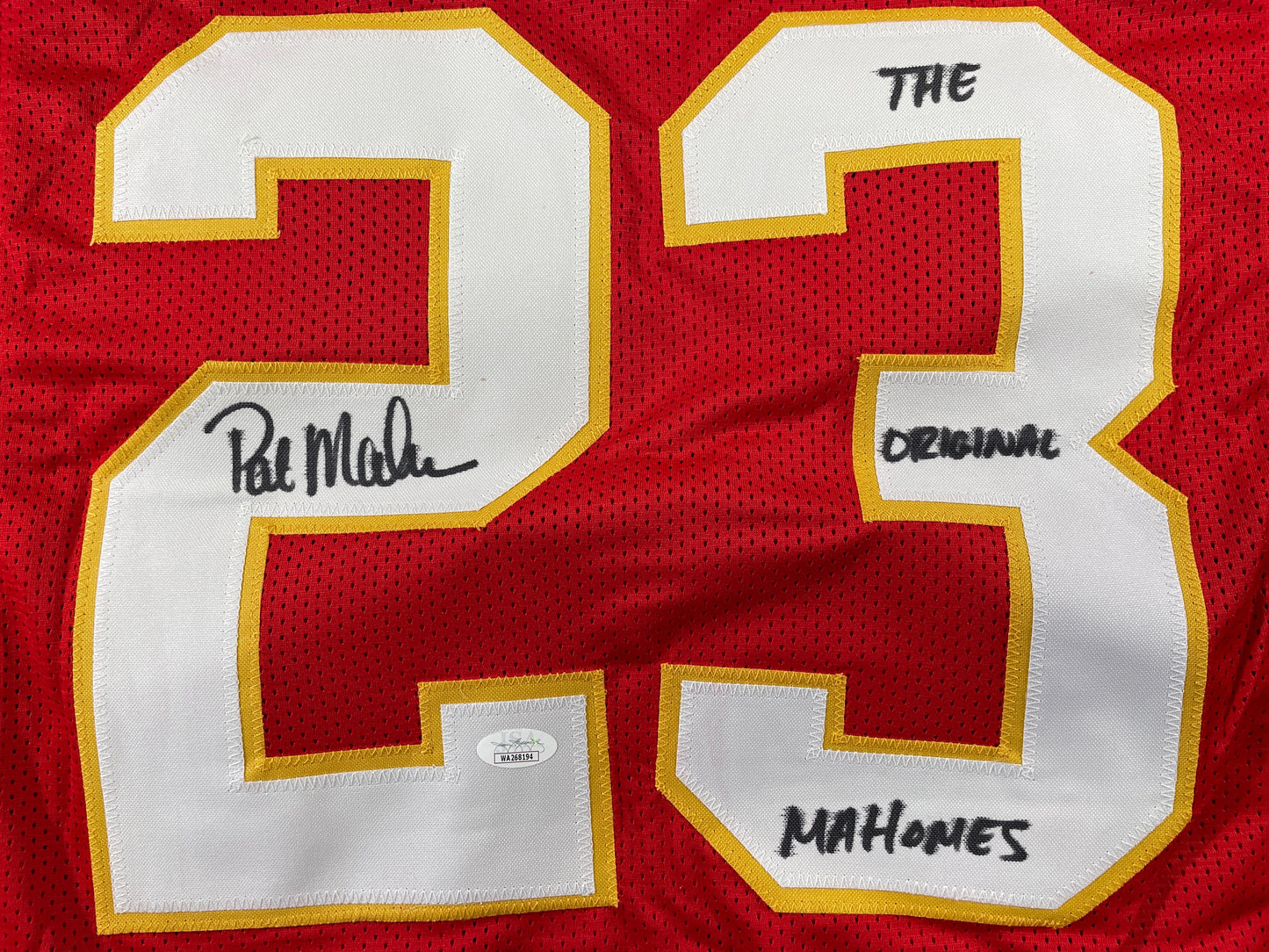 PAT PATRICK MAHOMES SR SIGNED JERSEY KC CHIEFS w/ Who'sYourDaddy Twins JSA COA