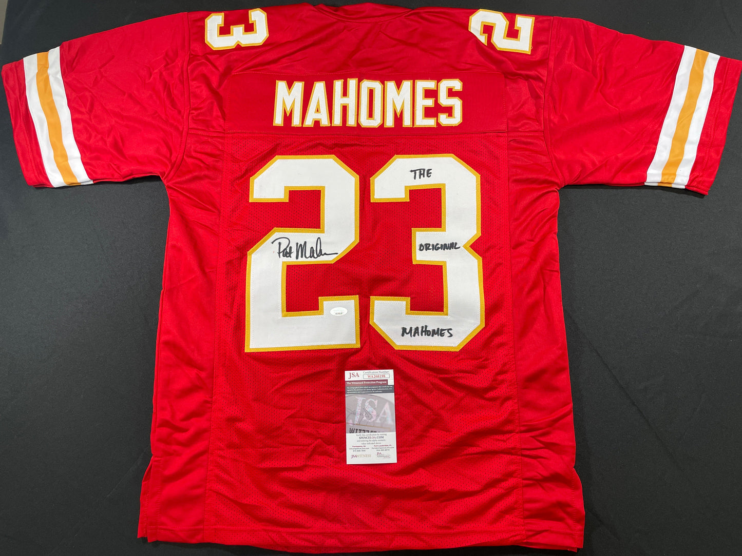 PAT PATRICK MAHOMES SR SIGNED JERSEY KC CHIEFS w/ Who'sYourDaddy Twins JSA COA