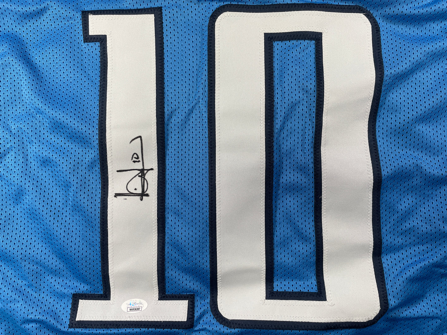 VINCE YOUNG TENNESSEE TITANS SIGNED JERSEY LONGHORNS JSA COA