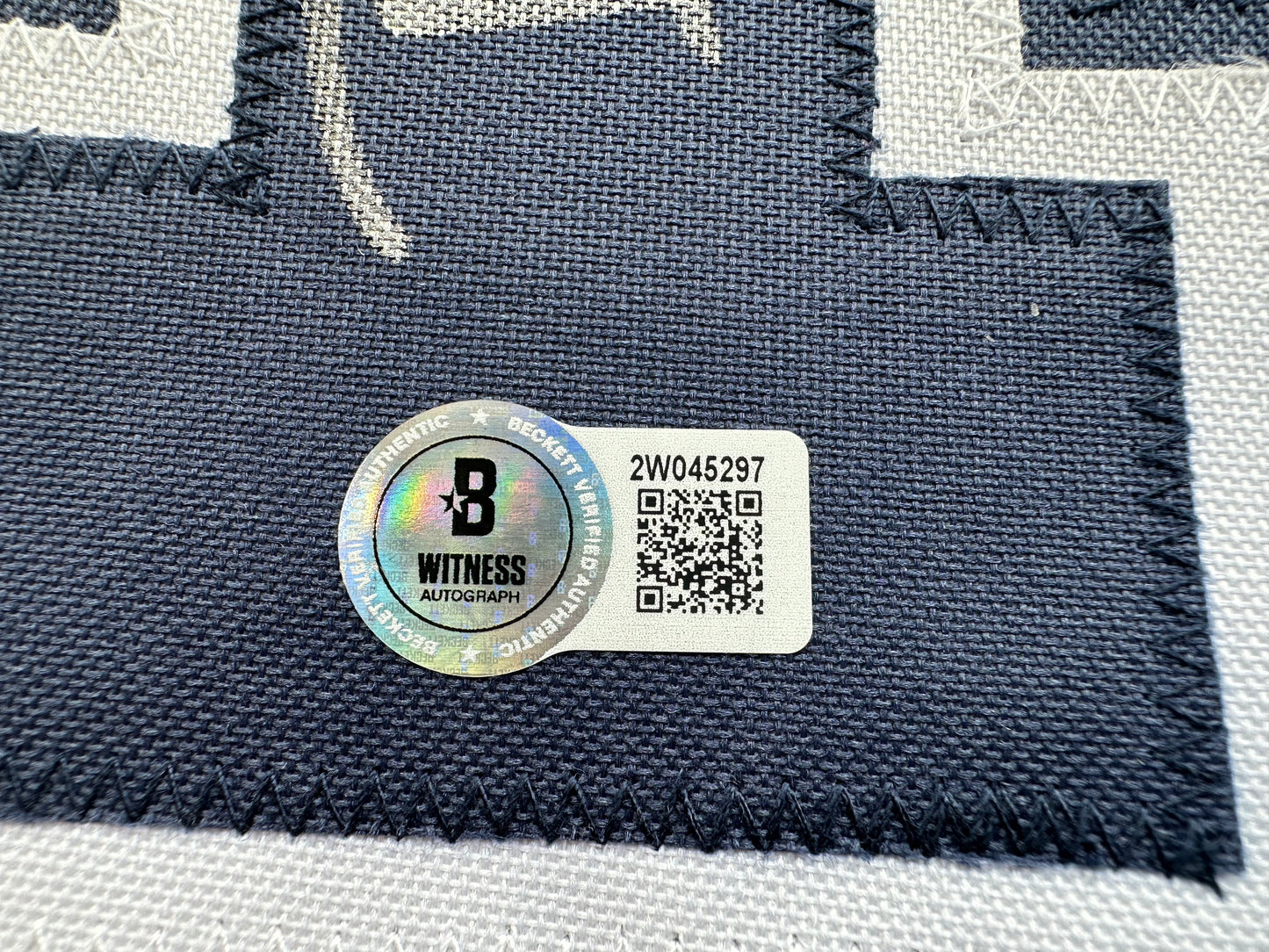 DEMARVION OVERSHOWN SIGNED ALTERNATE GAME JERSEY Dallas Cowboys BAS