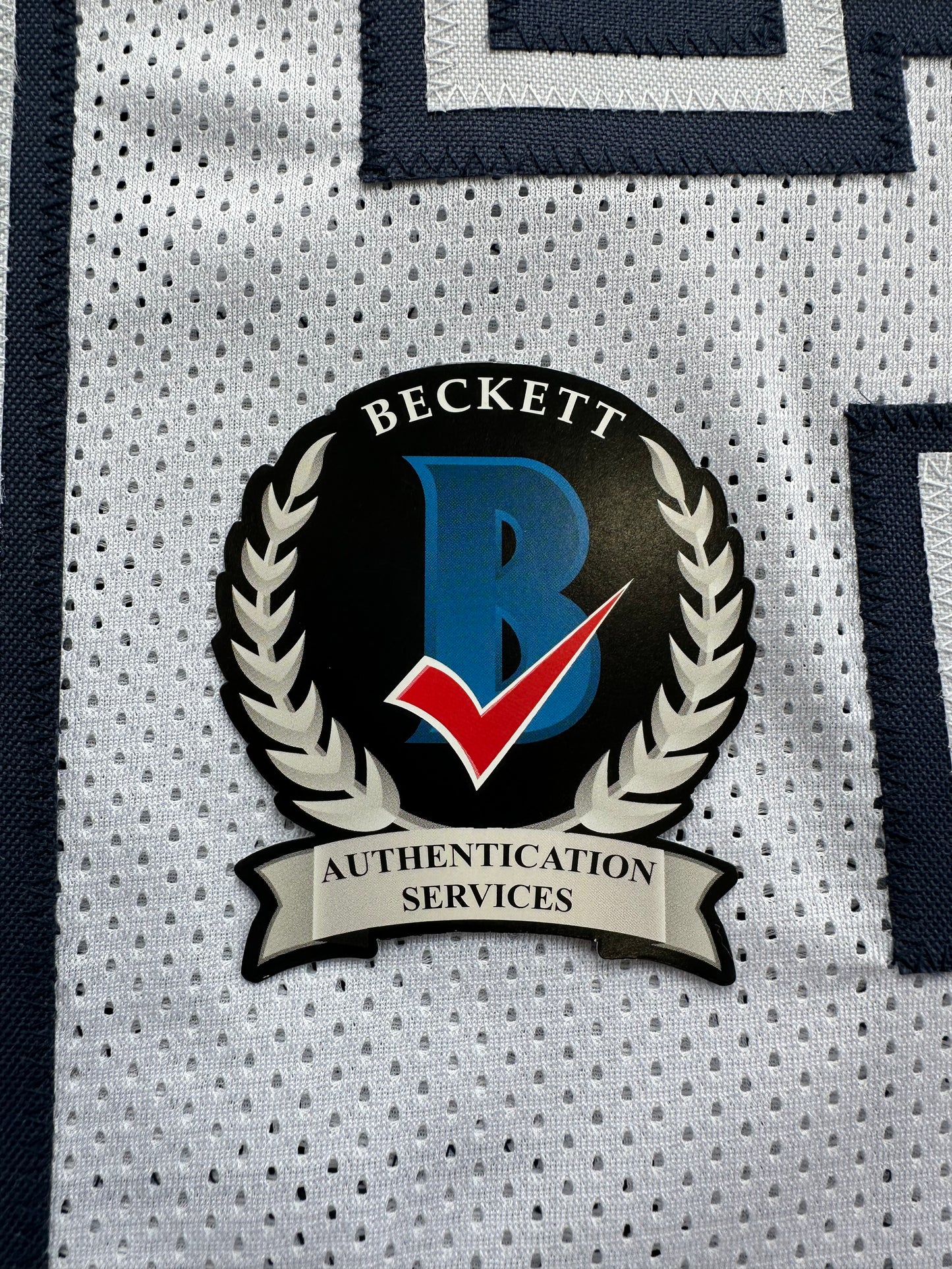 DEMARVION OVERSHOWN SIGNED ALTERNATE GAME JERSEY Dallas Cowboys BAS